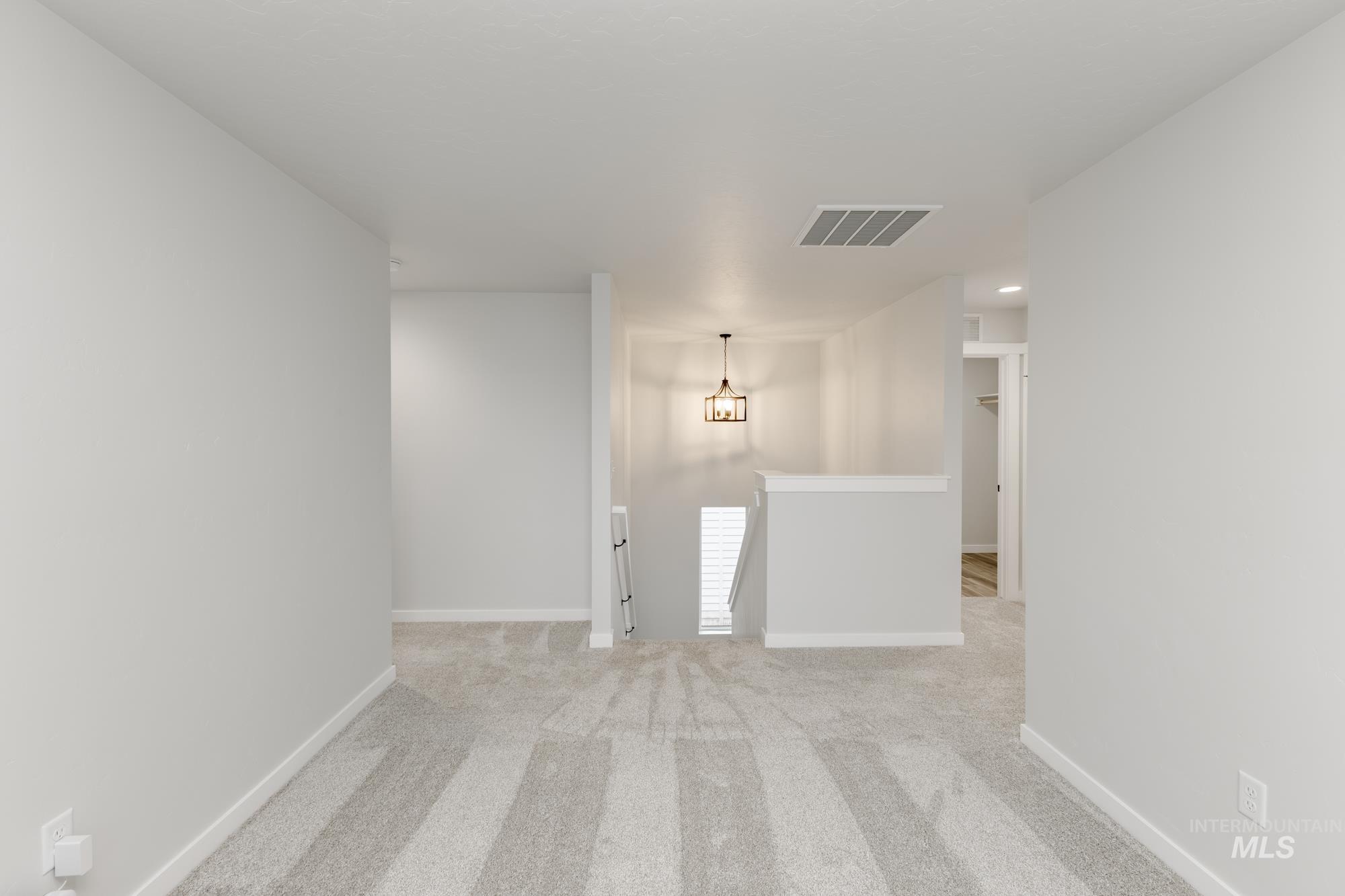 2022 S Summerson Way Property Photo 10