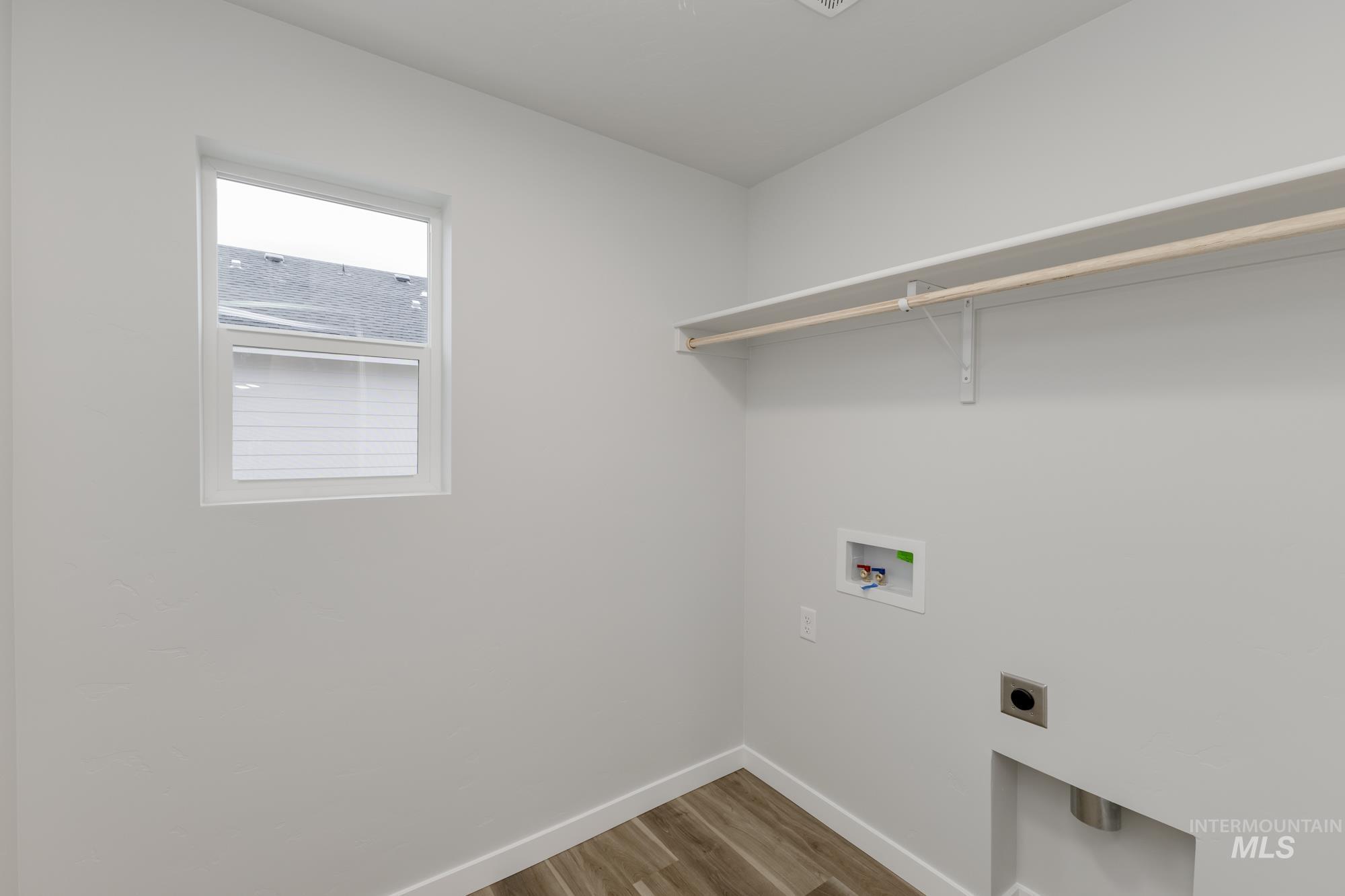 2022 S Summerson Way Property Photo 11