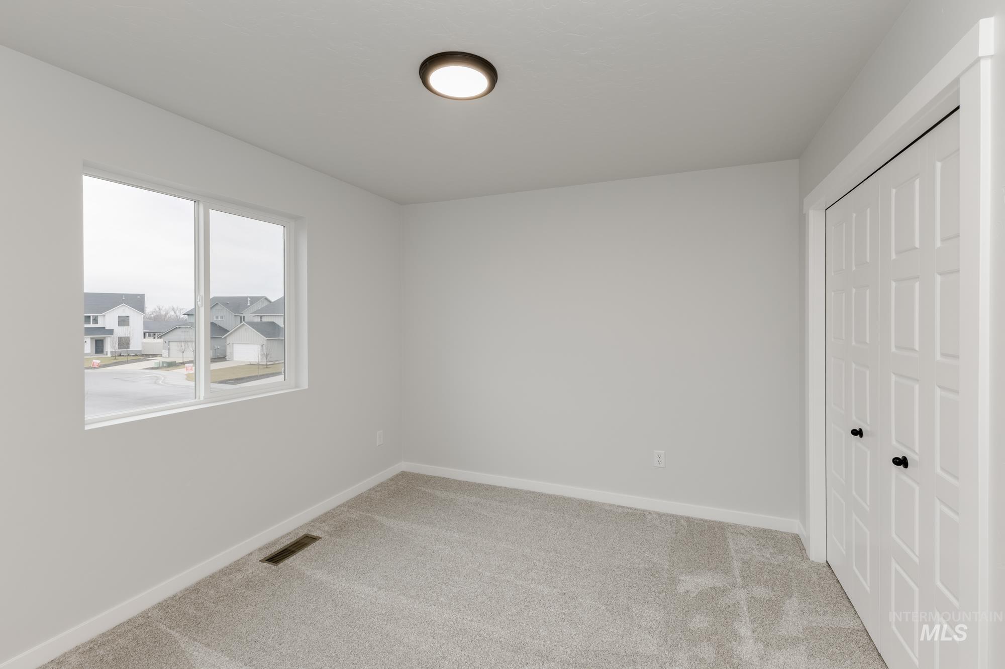 2022 S Summerson Way Property Photo 14