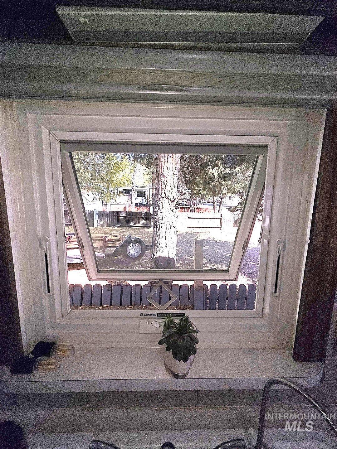 22 B Street Property Photo 13
