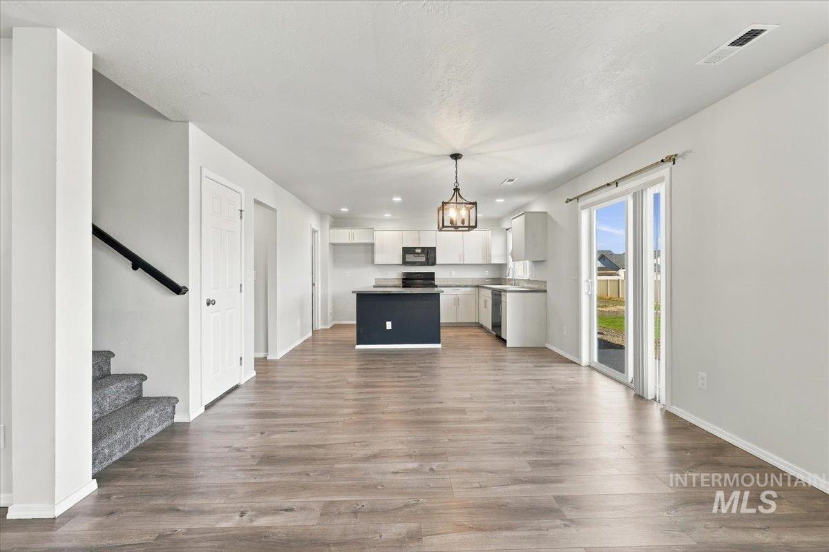 7404 E Marble Springs Dr Property Photo 12