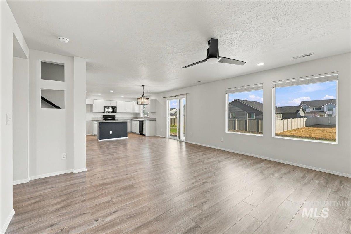7404 E Marble Springs Dr Property Photo 13