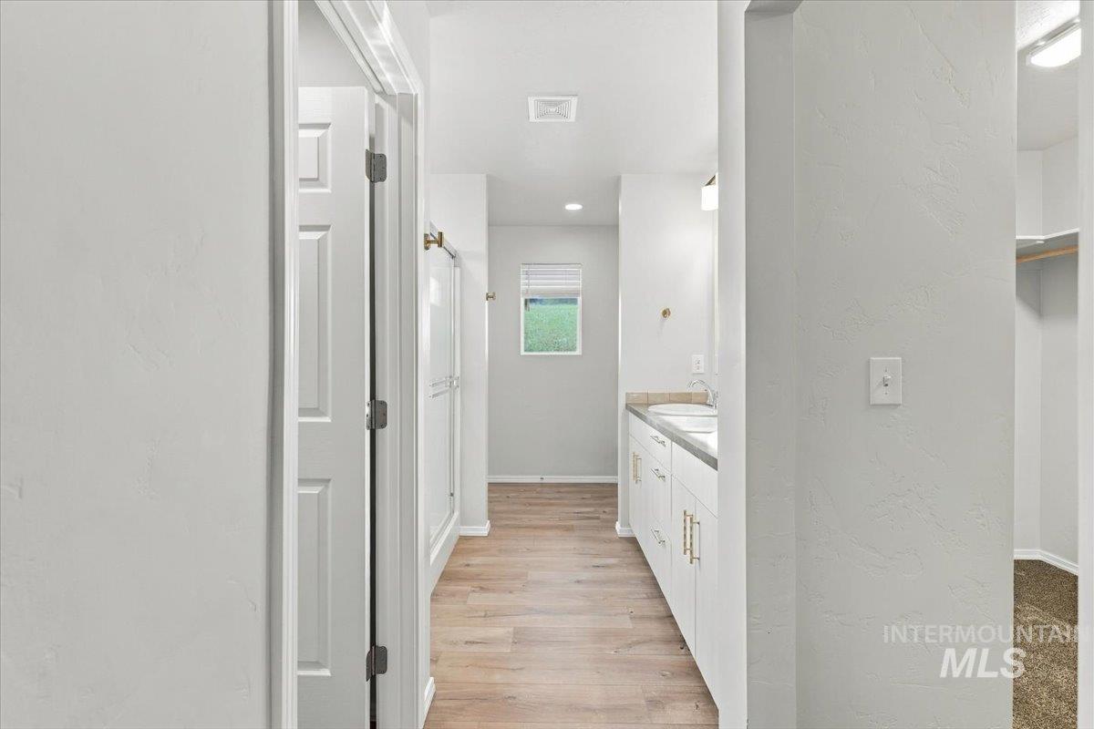 7404 E Marble Springs Dr Property Photo 27