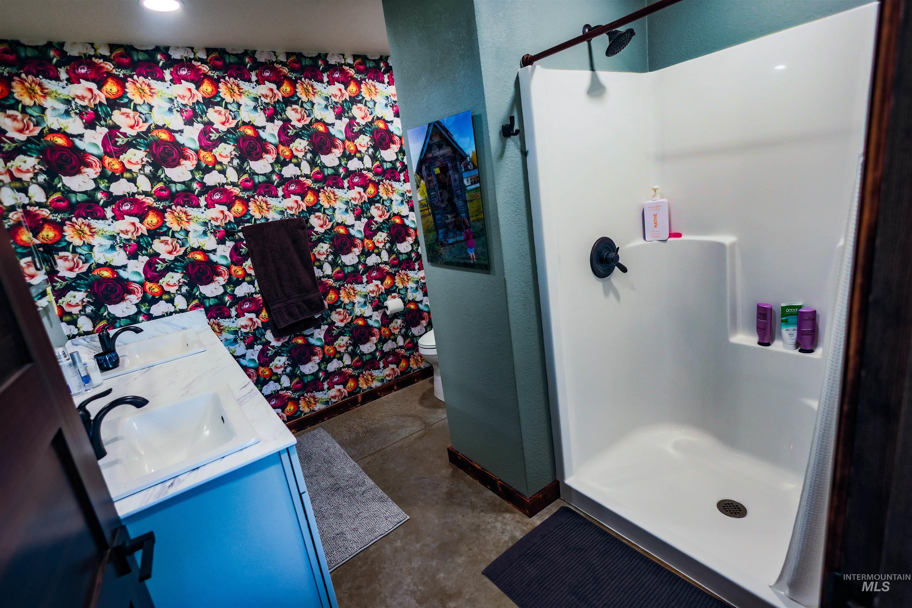 239 Small Canyon Road Property Photo 11