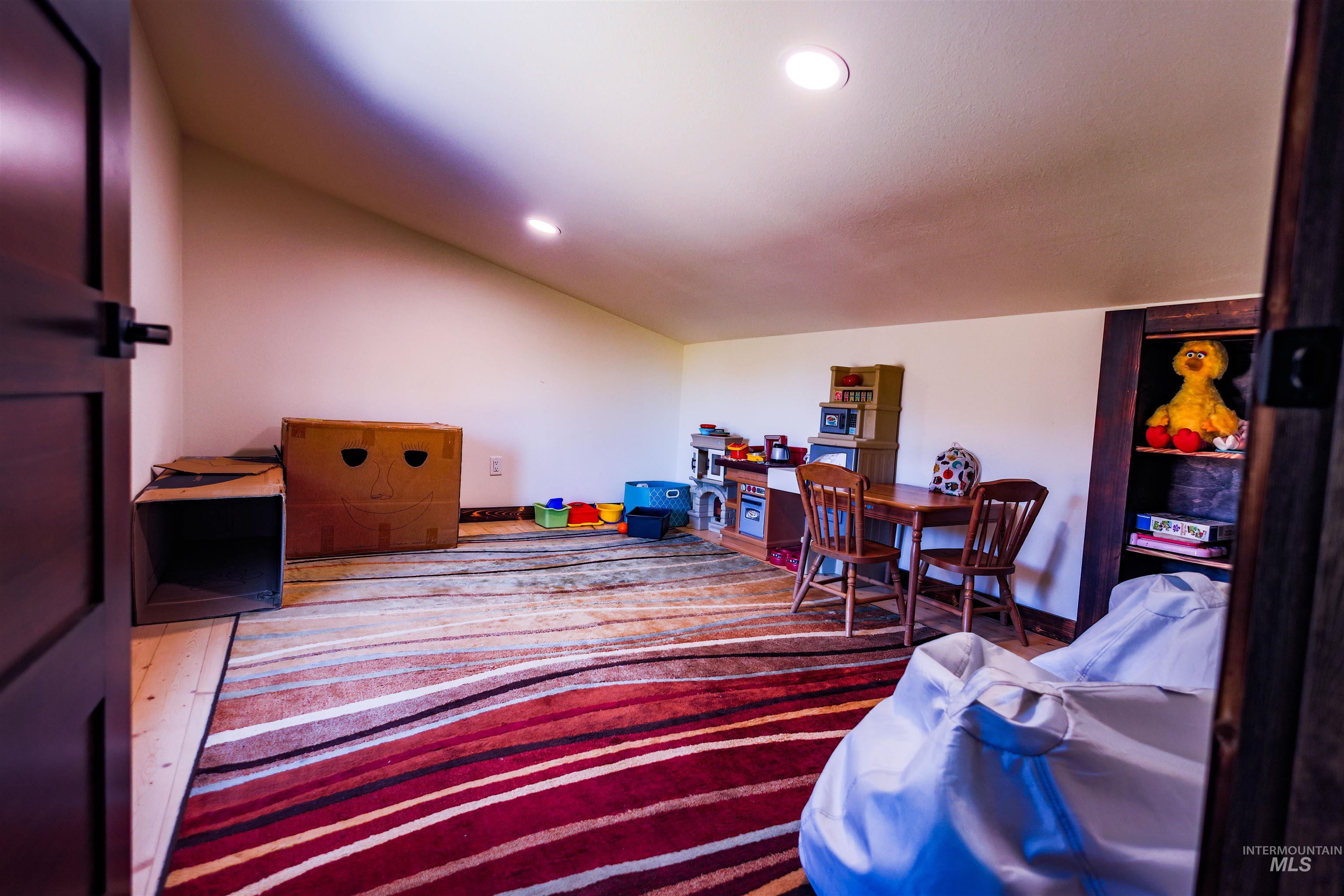 239 Small Canyon Road Property Photo 22
