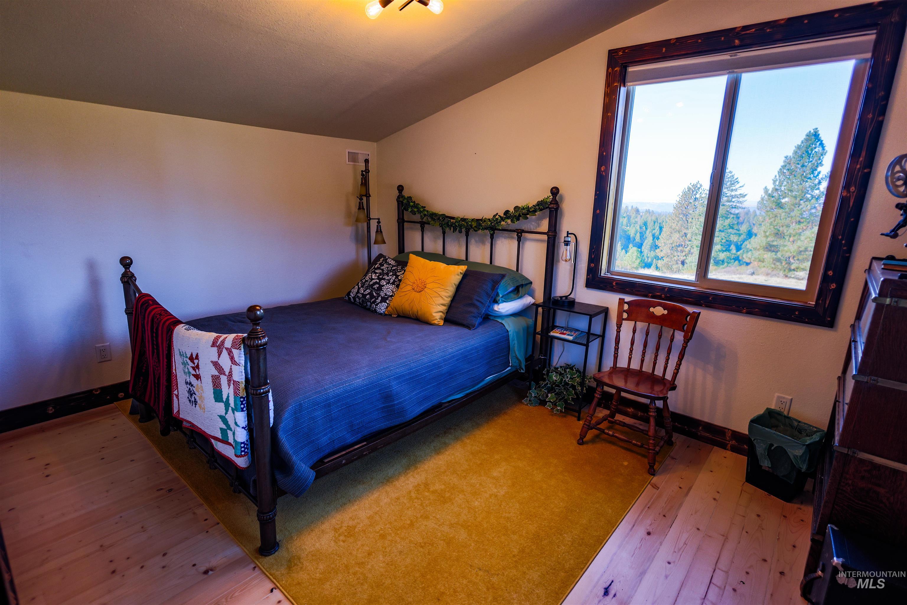 239 Small Canyon Road Property Photo 26