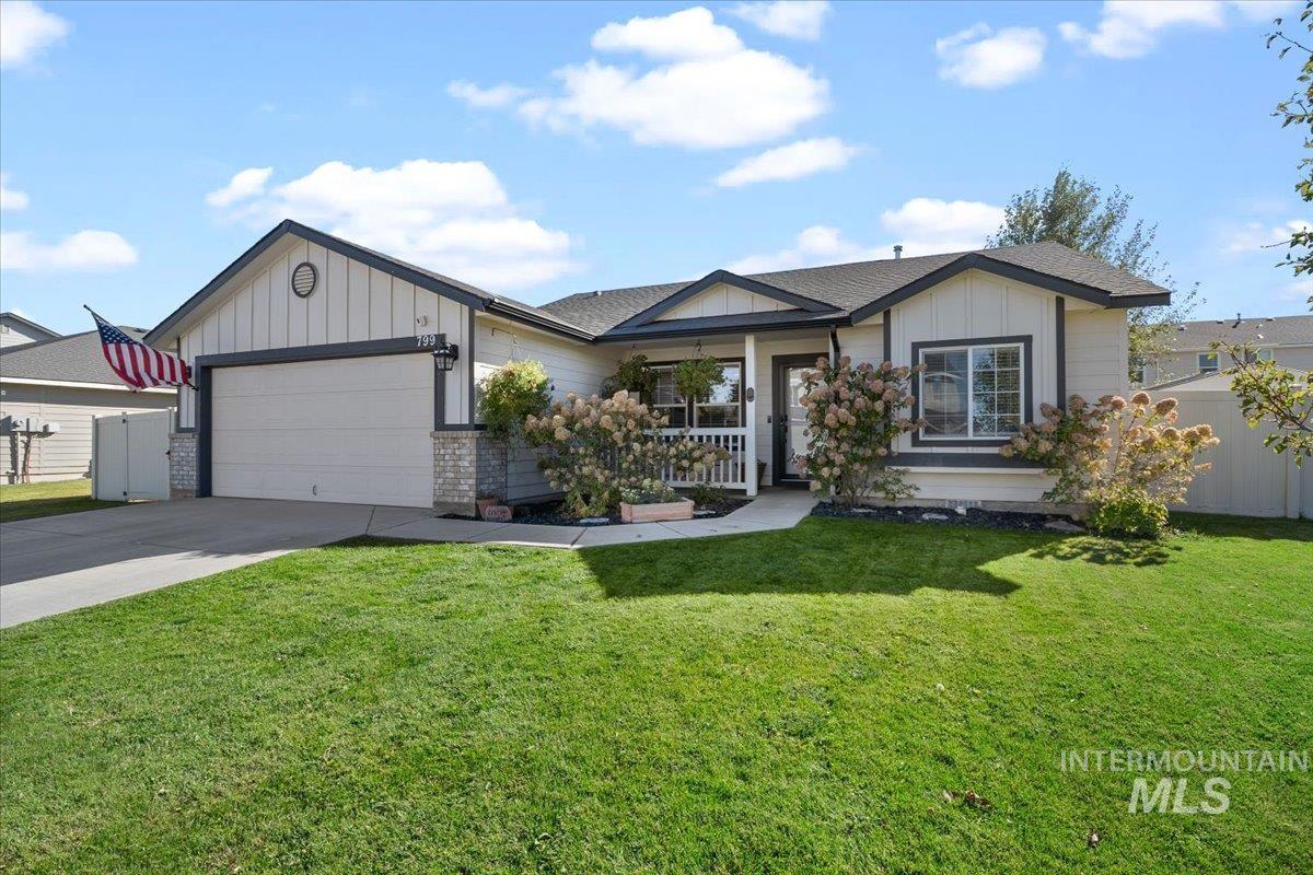 799 Pronghorn Dr. Property Photo 1