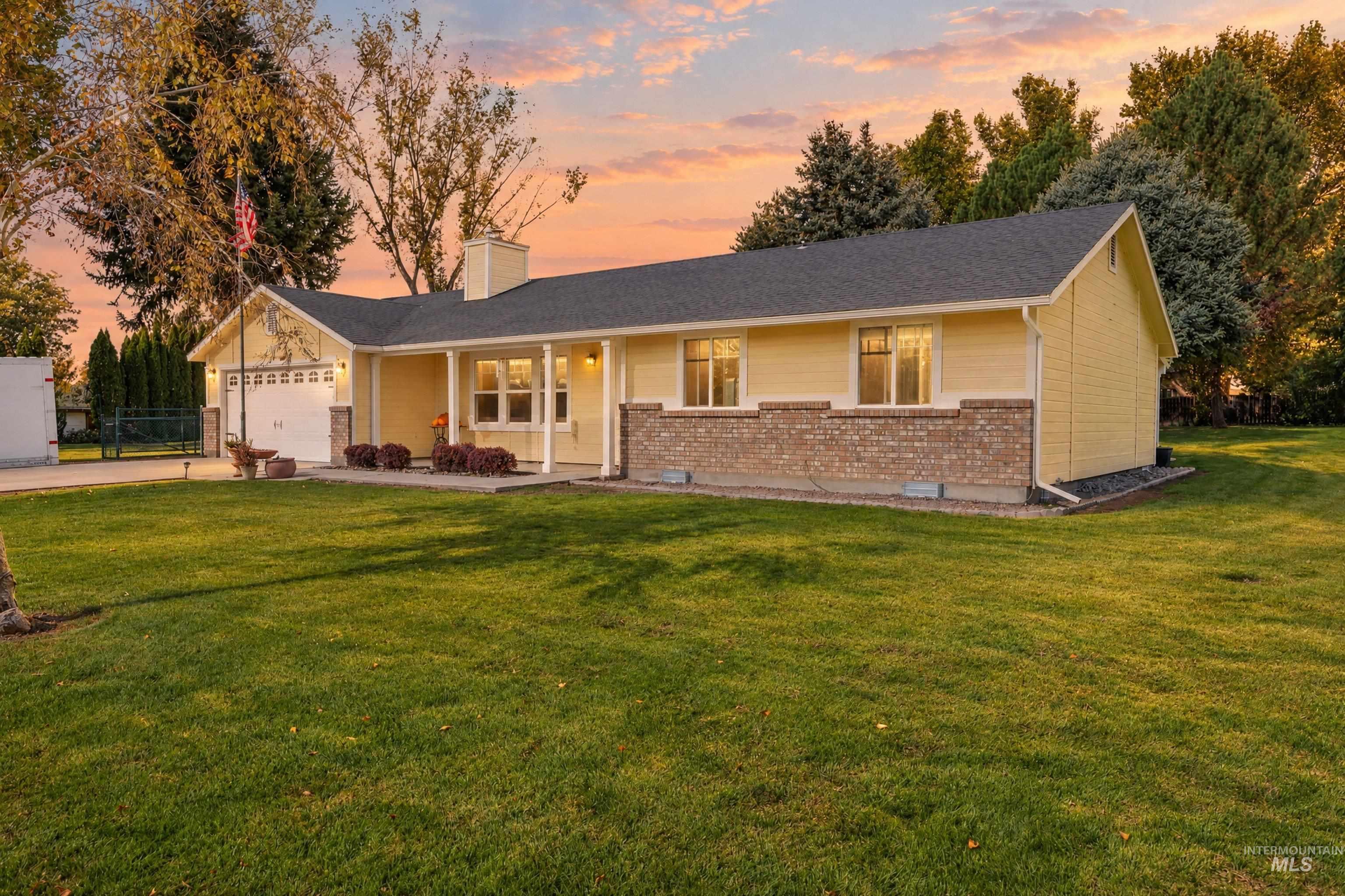 24478 Sweetwater Rd. Property Photo 3