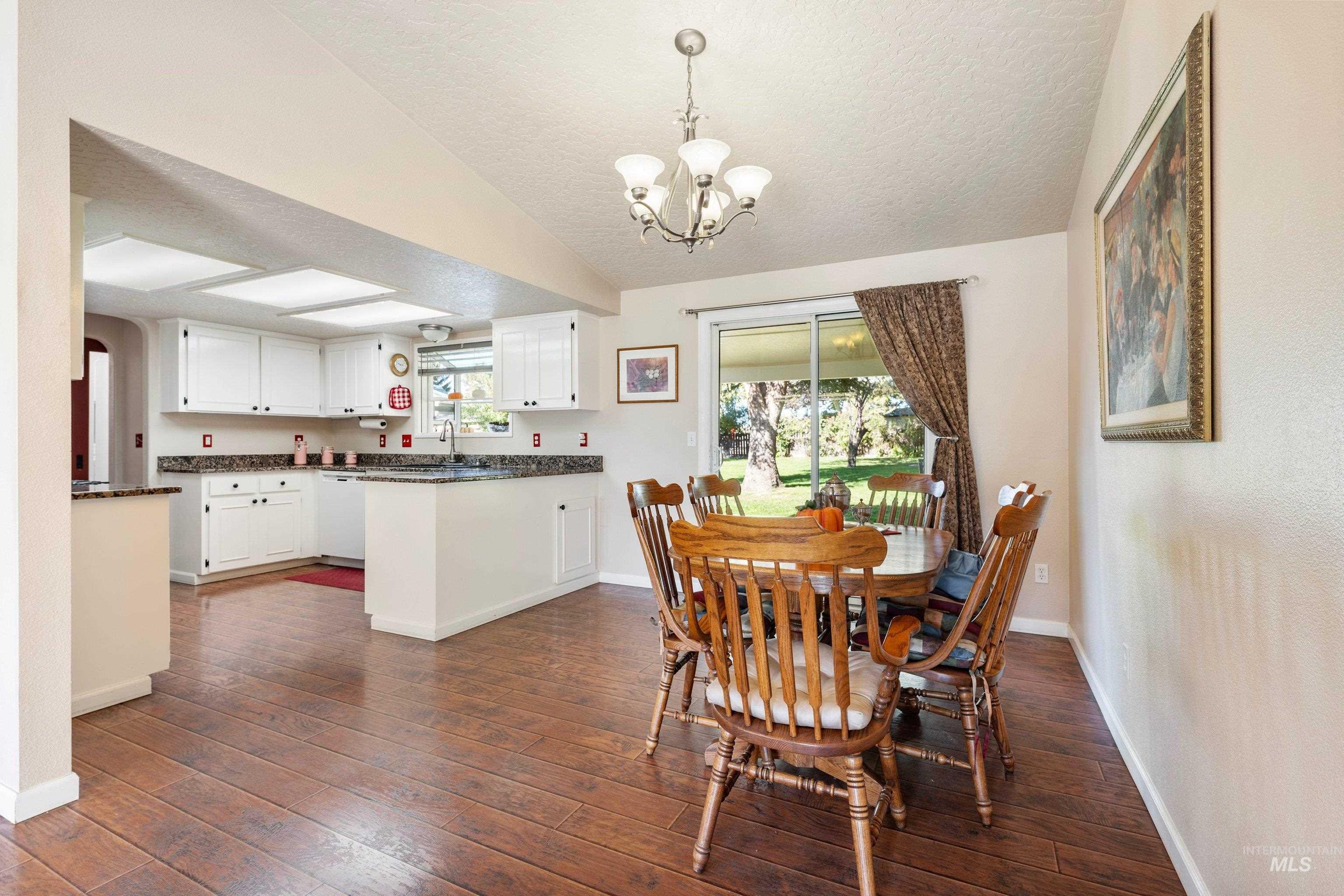 24478 Sweetwater Rd. Property Photo 14