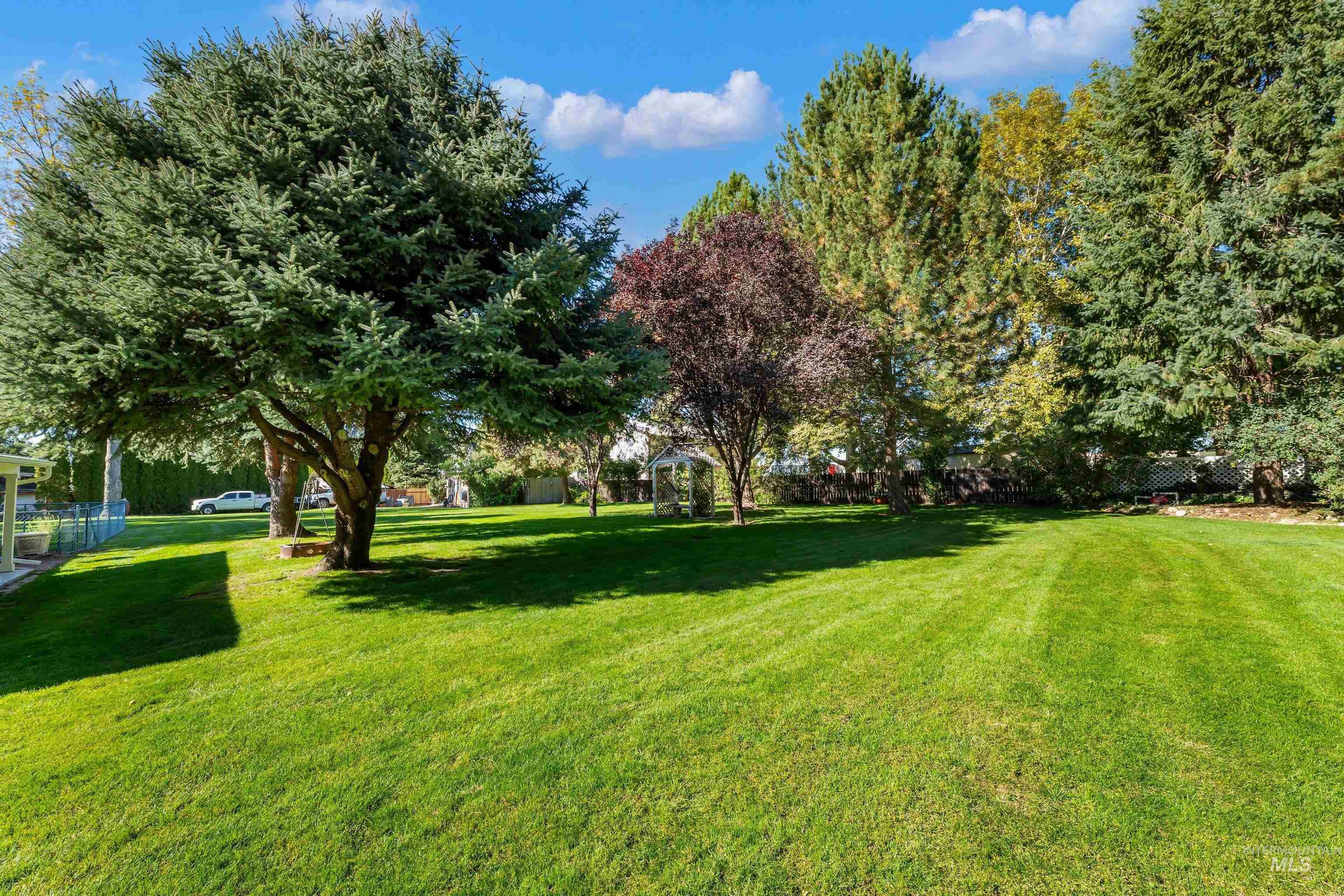 24478 Sweetwater Rd. Property Photo 34
