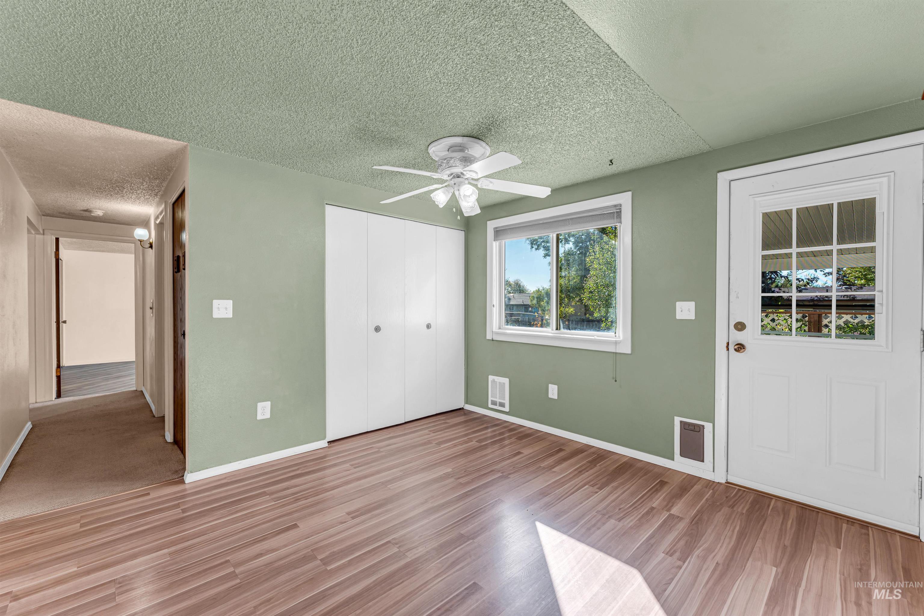 651 Calico Property Photo 16