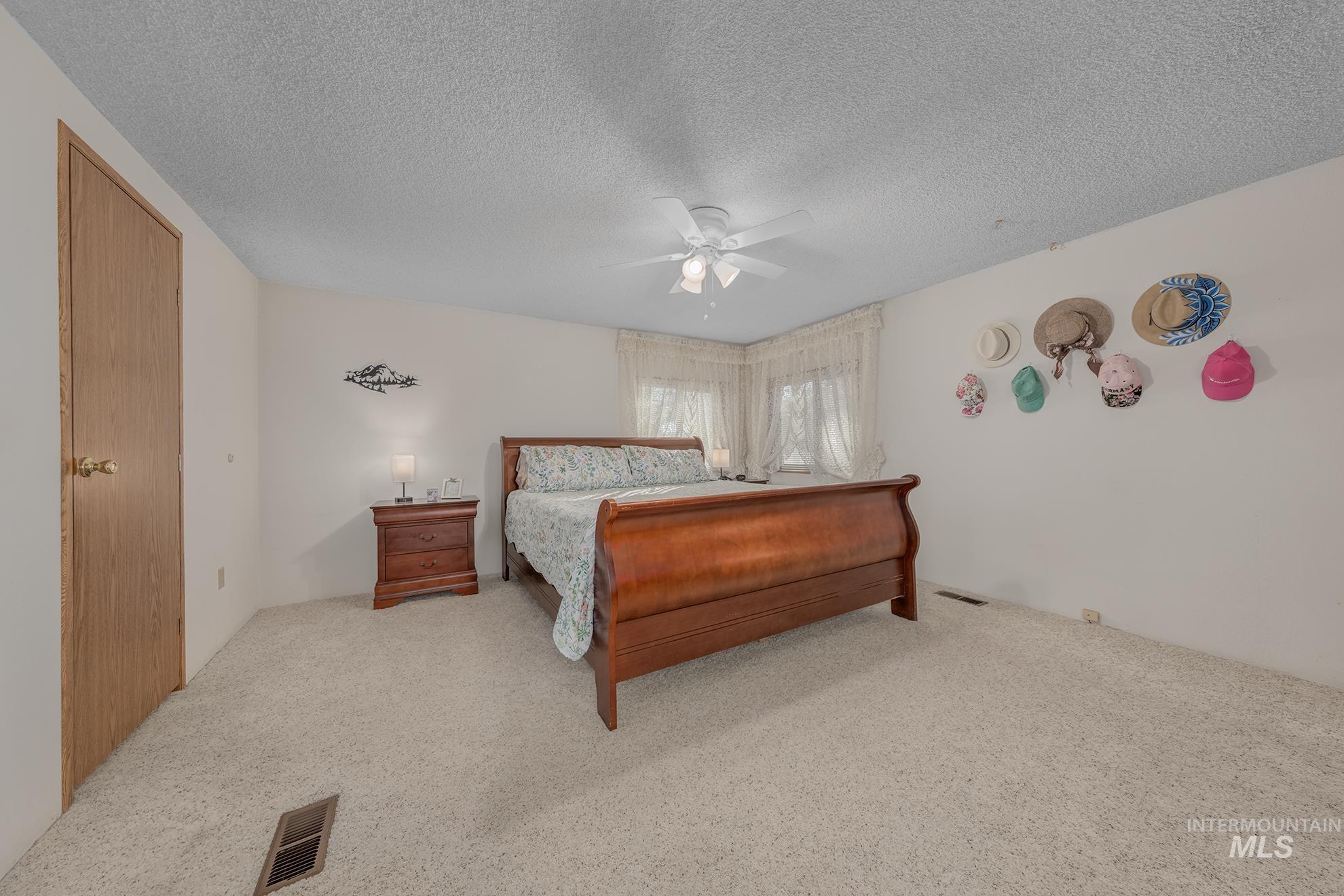2701 N Alder Dr #69 Property Photo 12