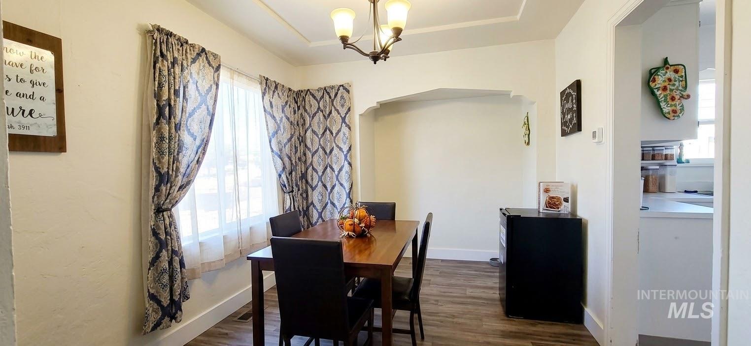 1618 13th Property Photo 5
