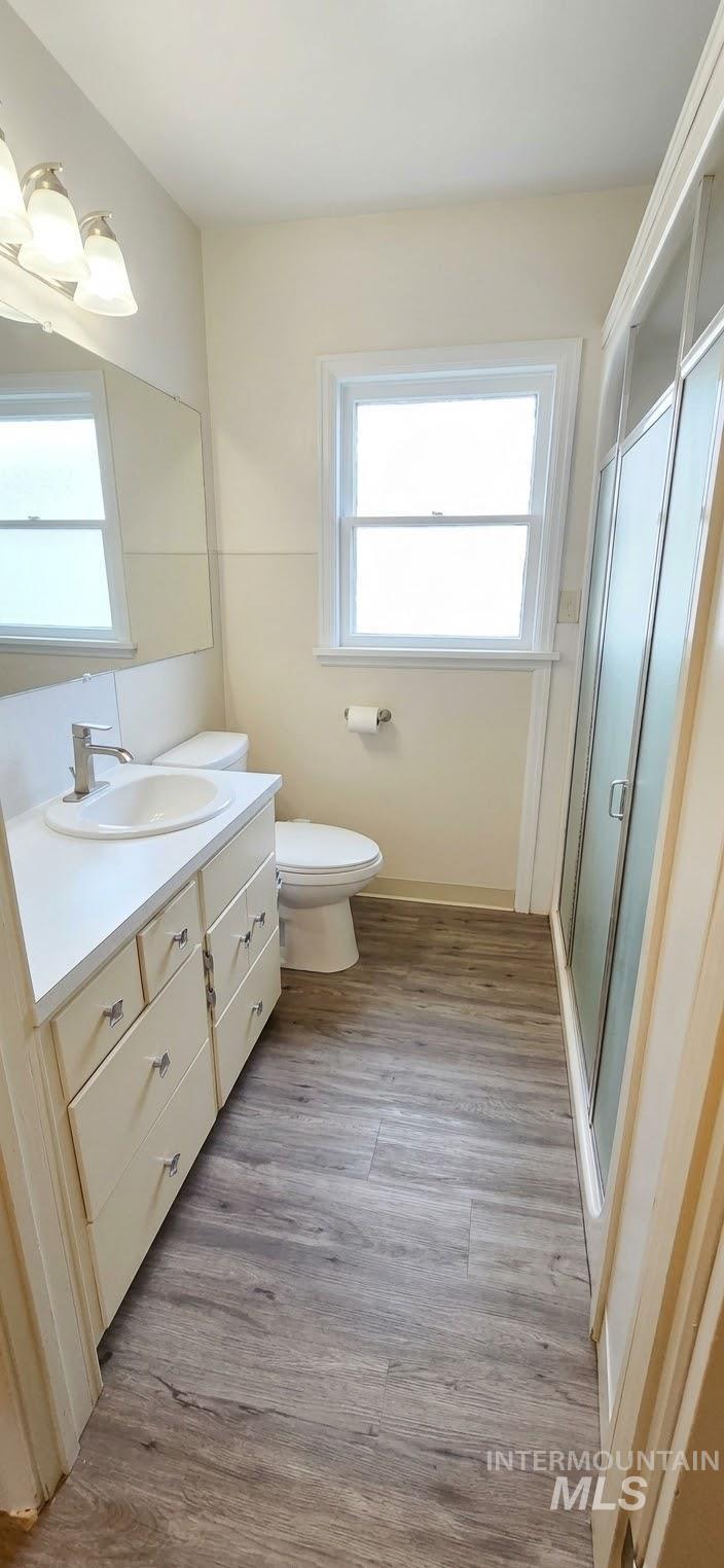 1618 13th Property Photo 10