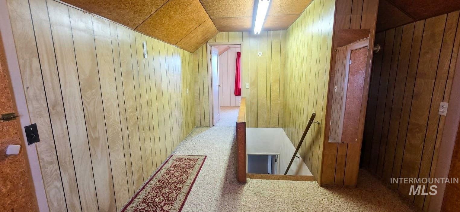 1618 13th Property Photo 17