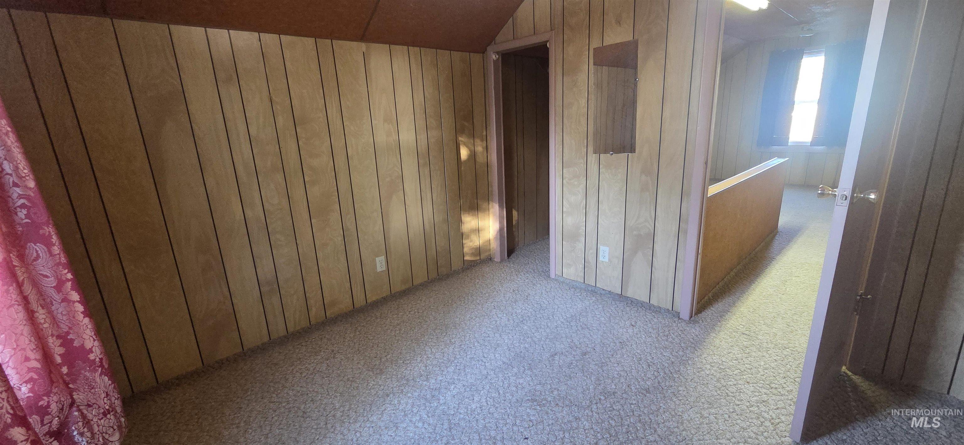 1618 13th Property Photo 19