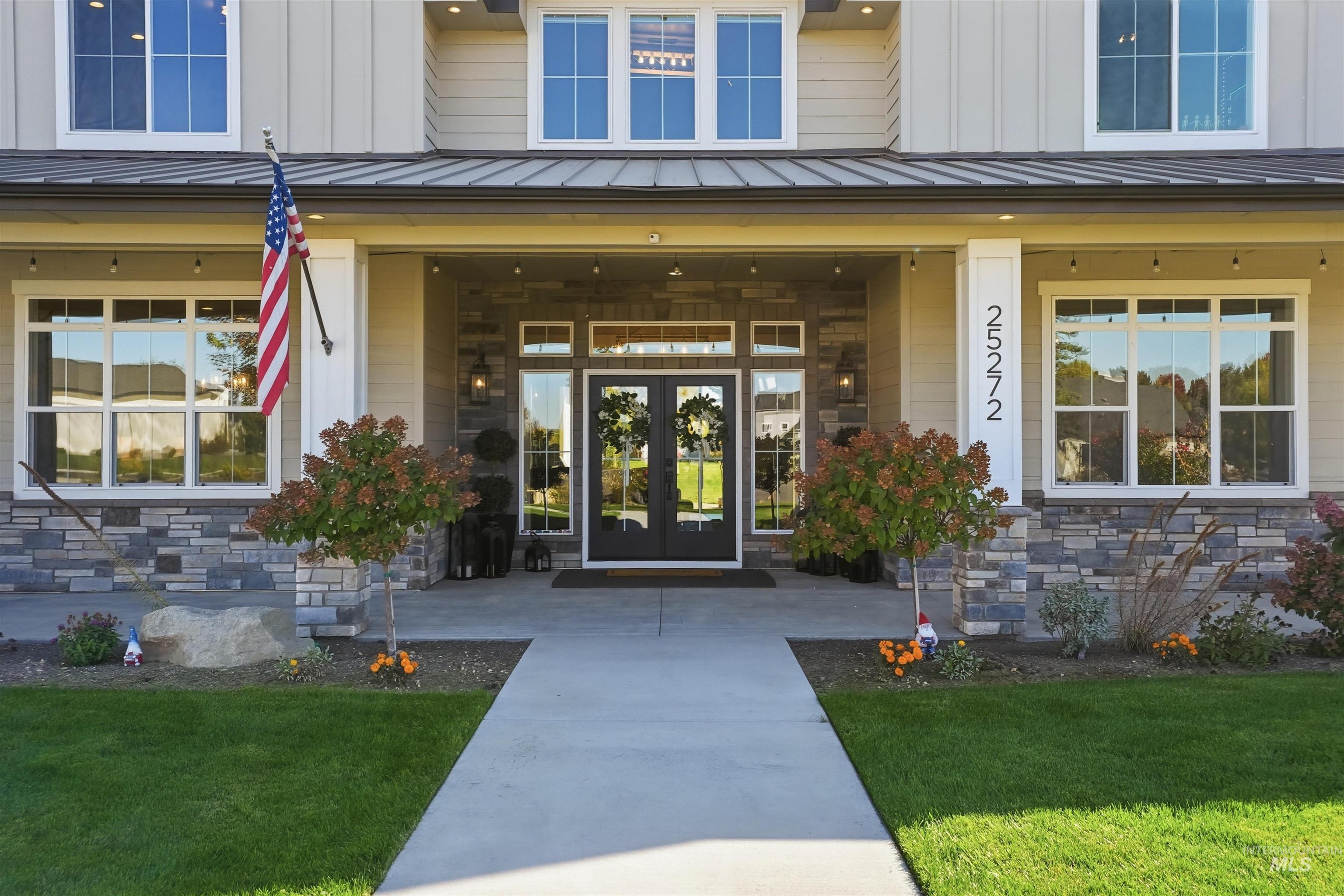 25272 Havard Oak Place Property Photo 3