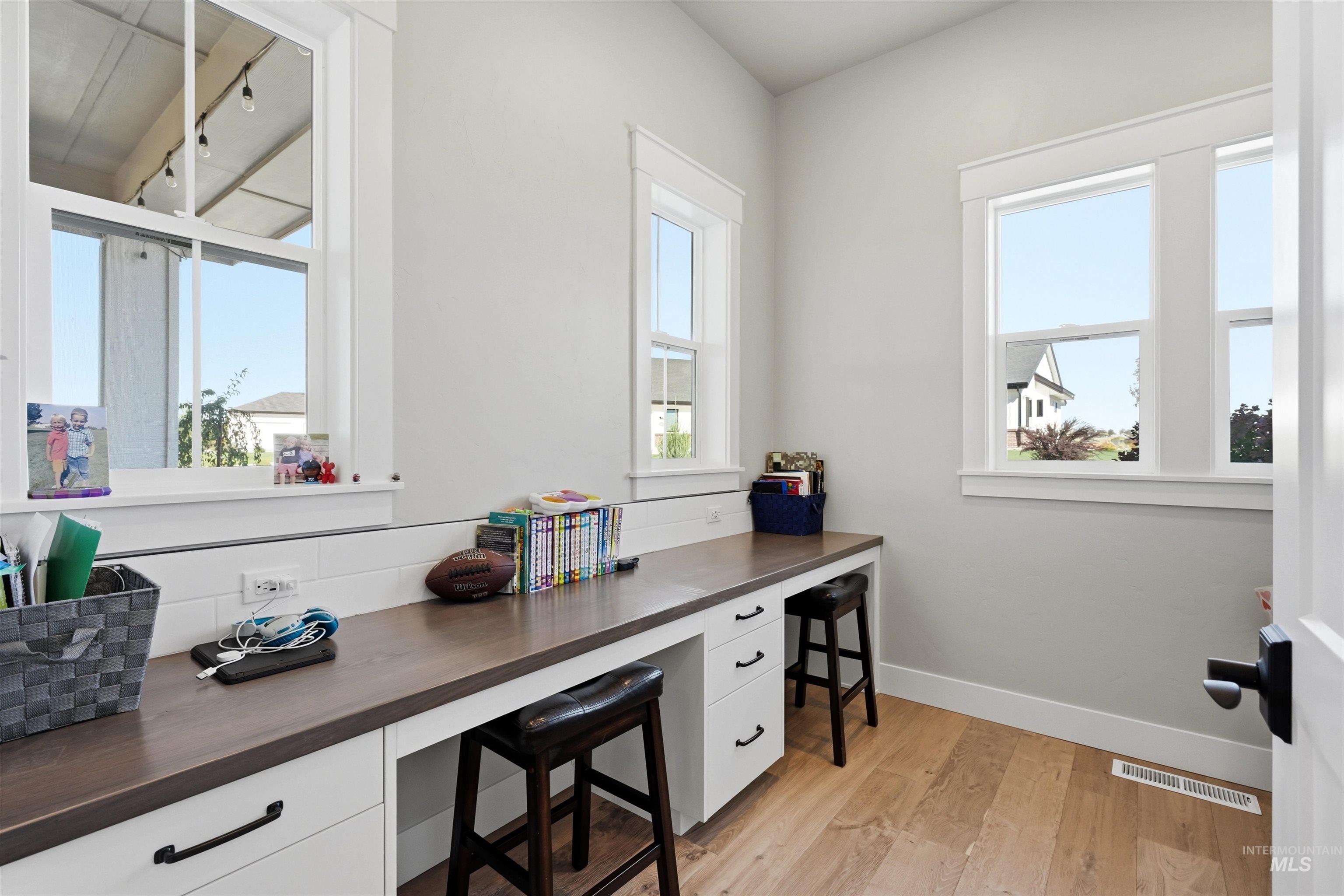 25272 Havard Oak Place Property Photo 23