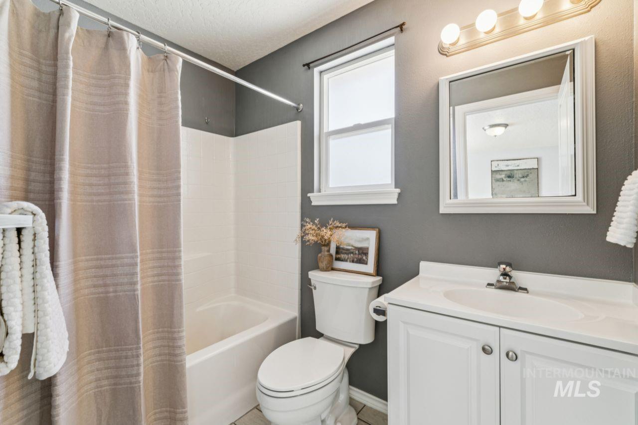 11695 W Huckleberry Dr Property Photo 21