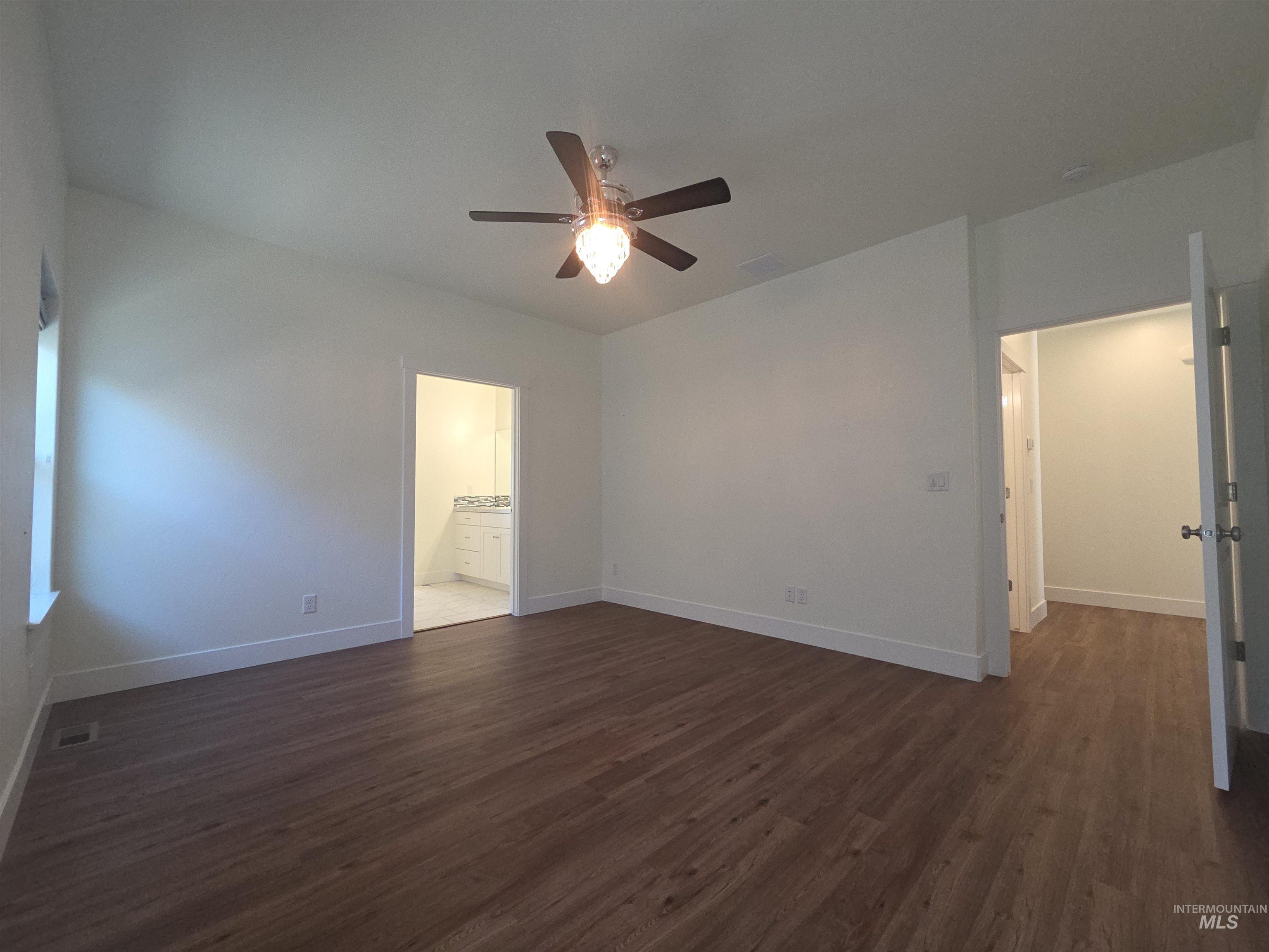1081 Cottage Property Photo 24