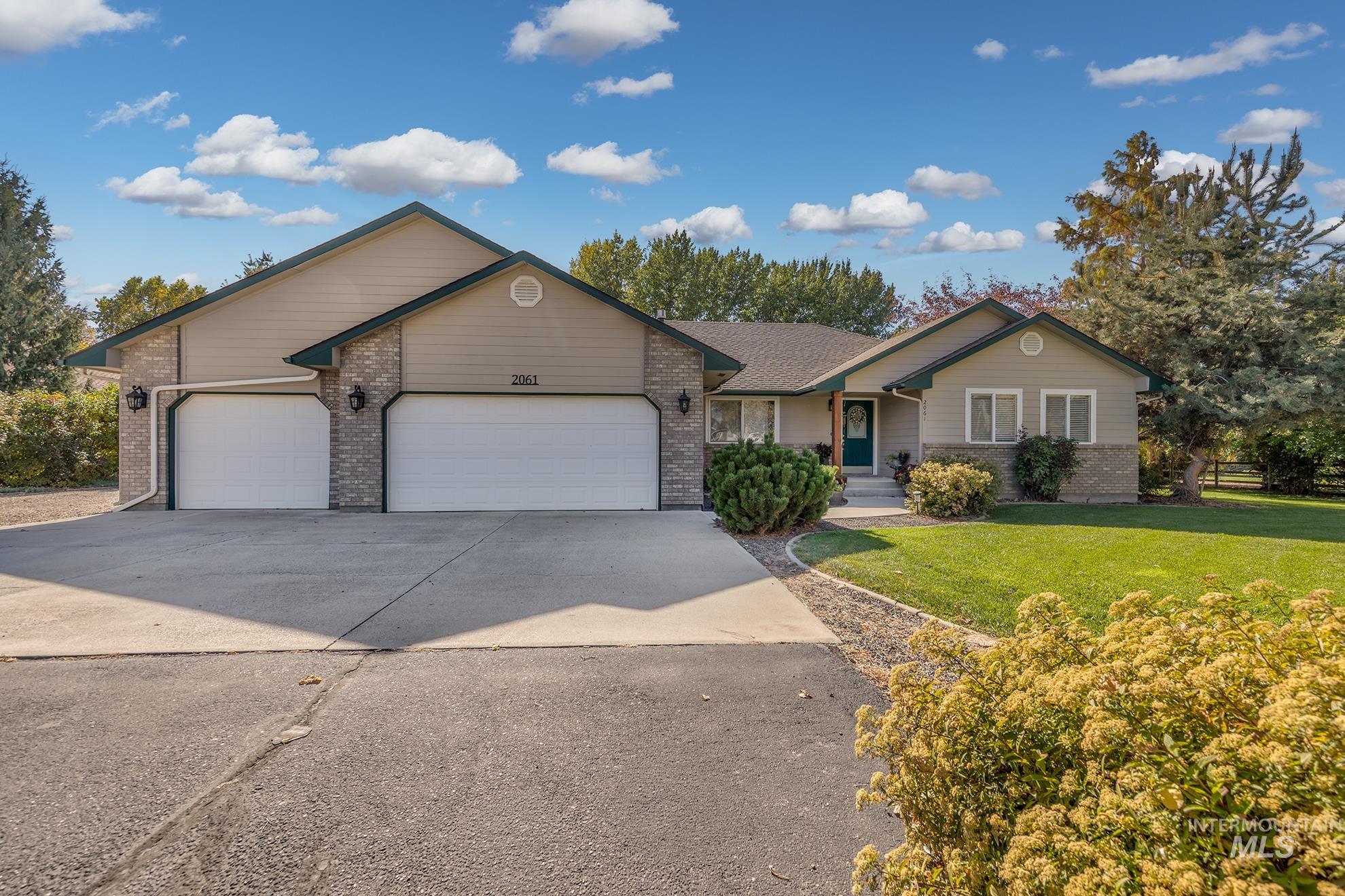 2061 Shelley Dr. Property Photo 1