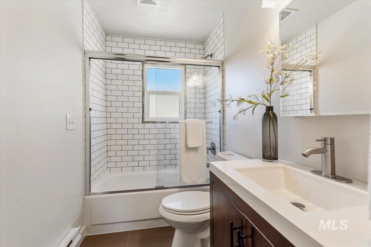 4111 N Christine St. Property Photo 17