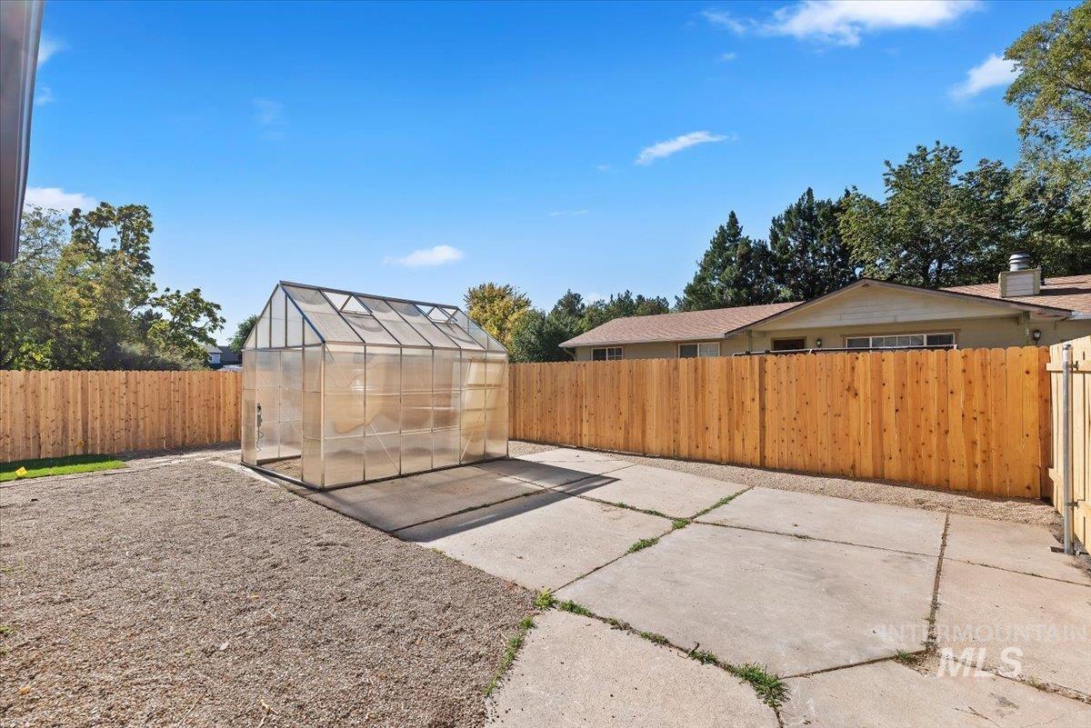 4111 N Christine St. Property Photo 18