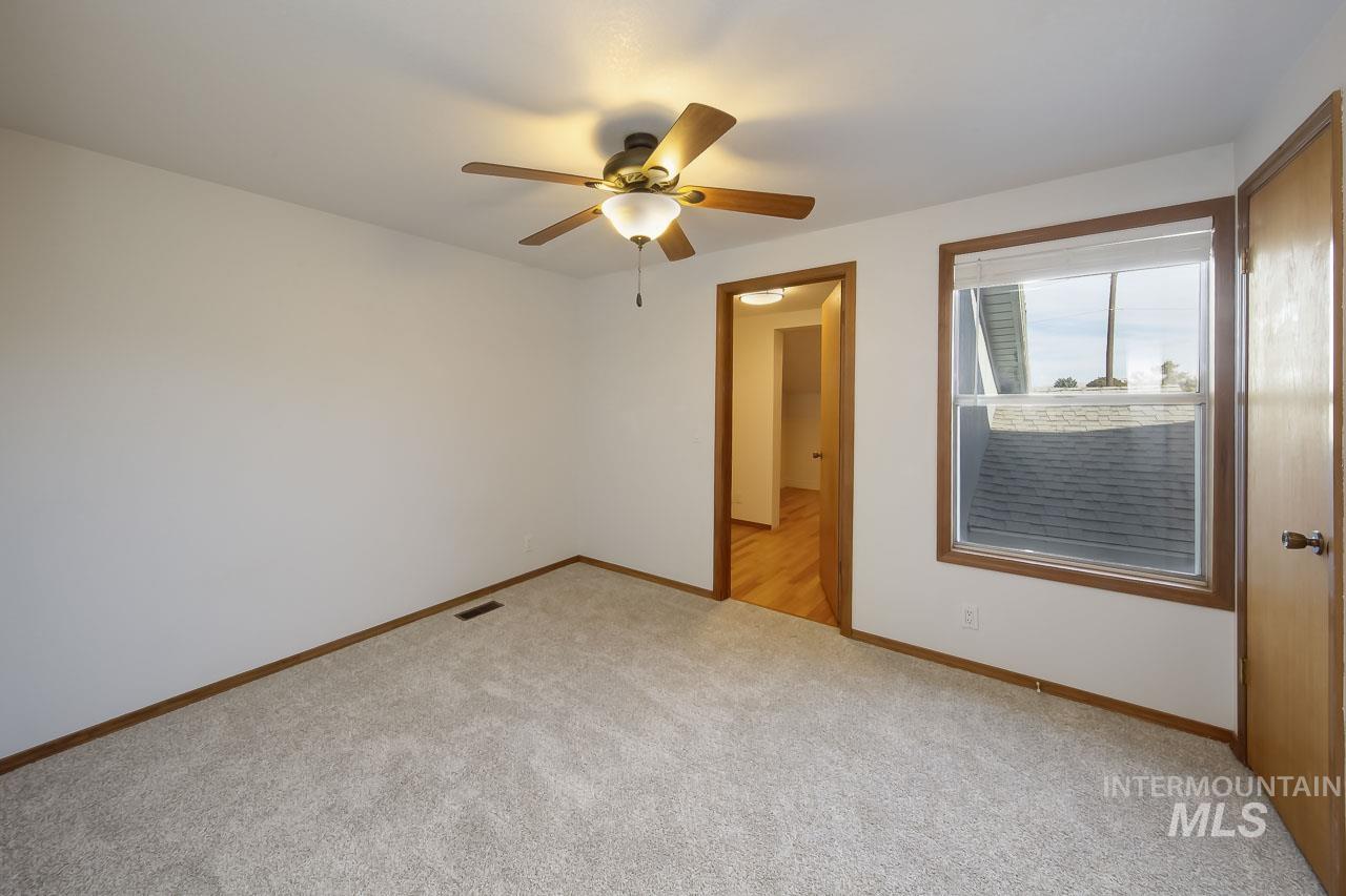 6305 W Morris Hill Rd Property Photo 12