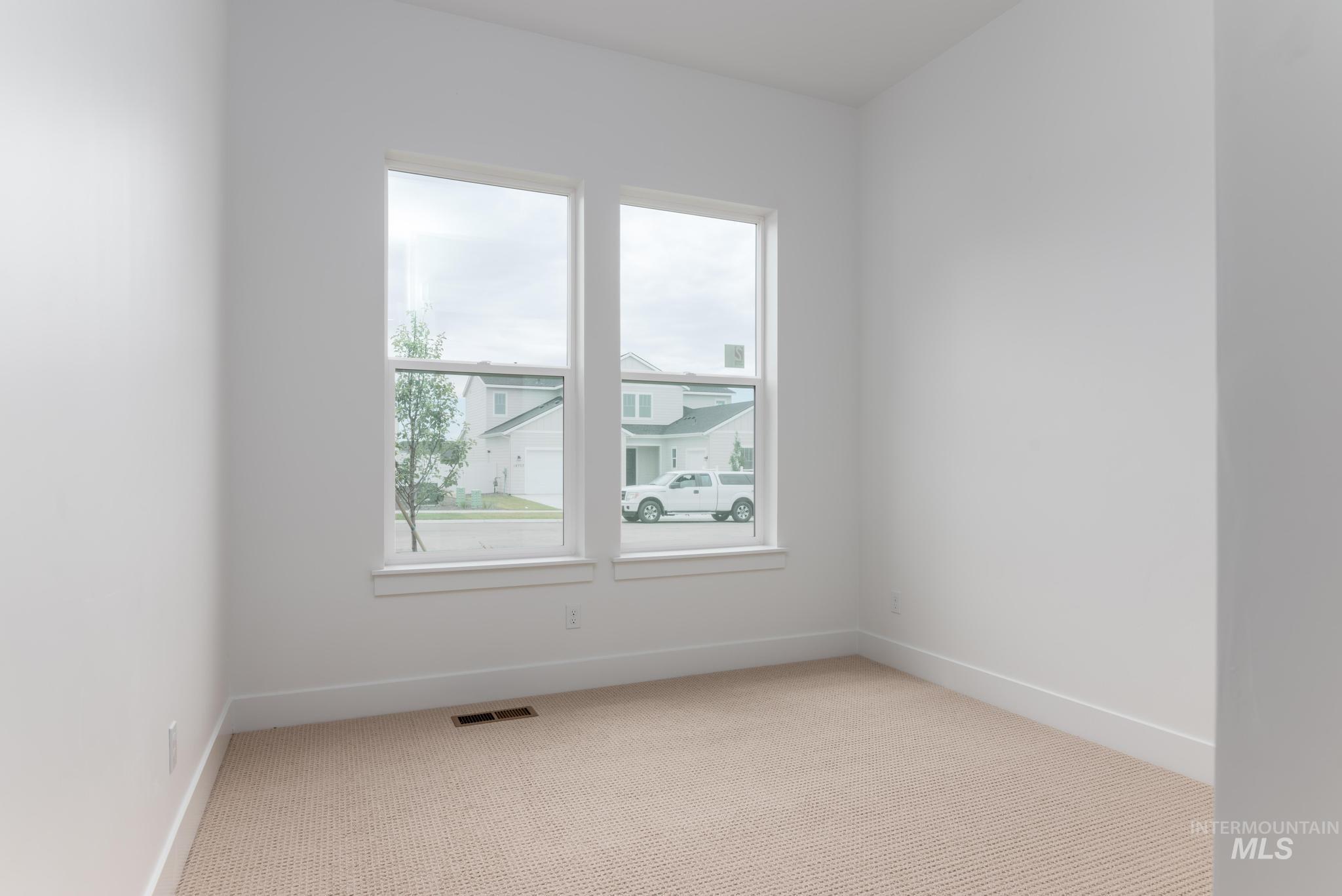 14690 Serenity Point St Property Photo 20