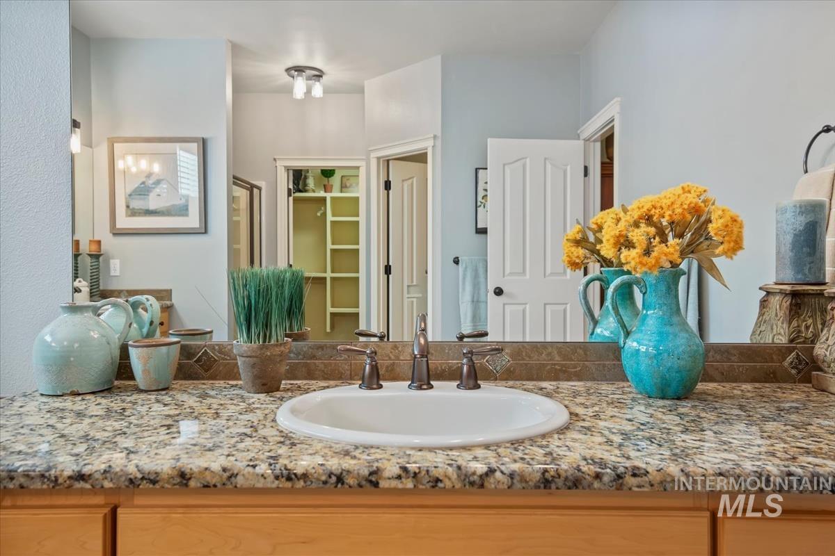 2899 N Silverleaf Way Property Photo 13