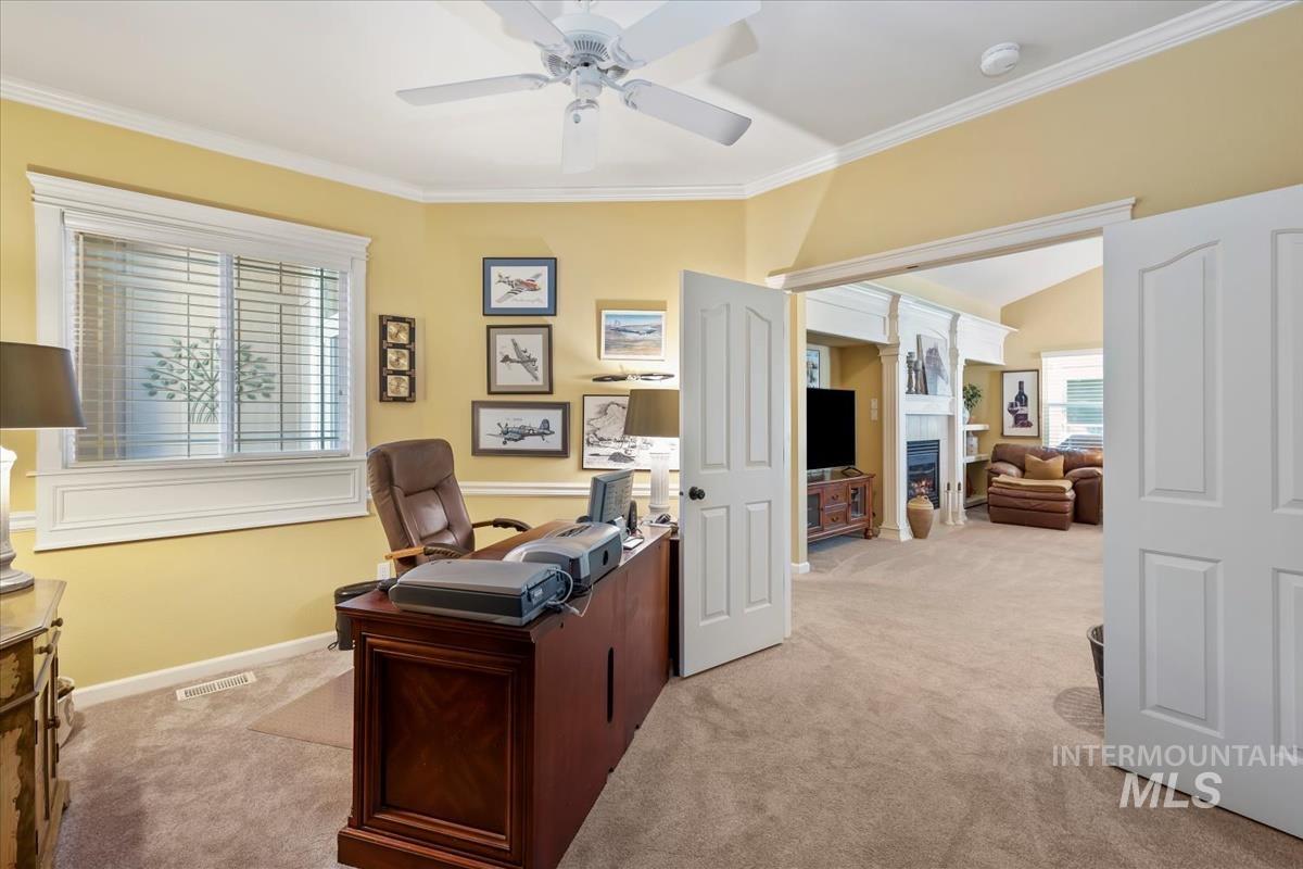 2899 N Silverleaf Way Property Photo 26