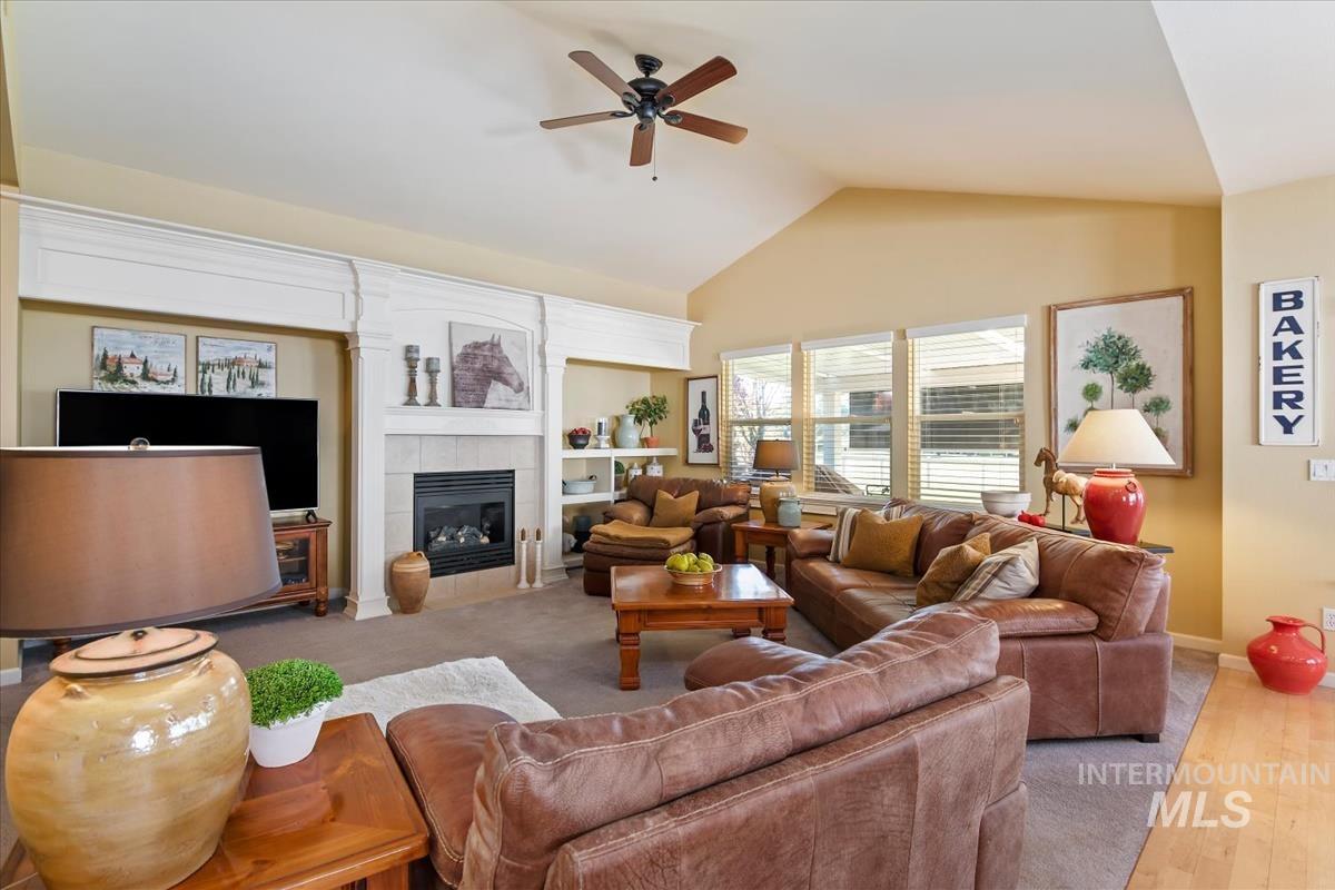 2899 N Silverleaf Way Property Photo 33