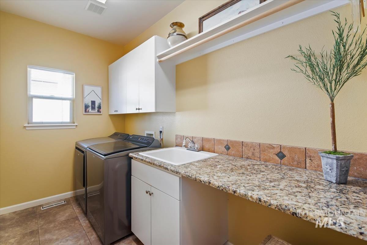 2899 N Silverleaf Way Property Photo 41