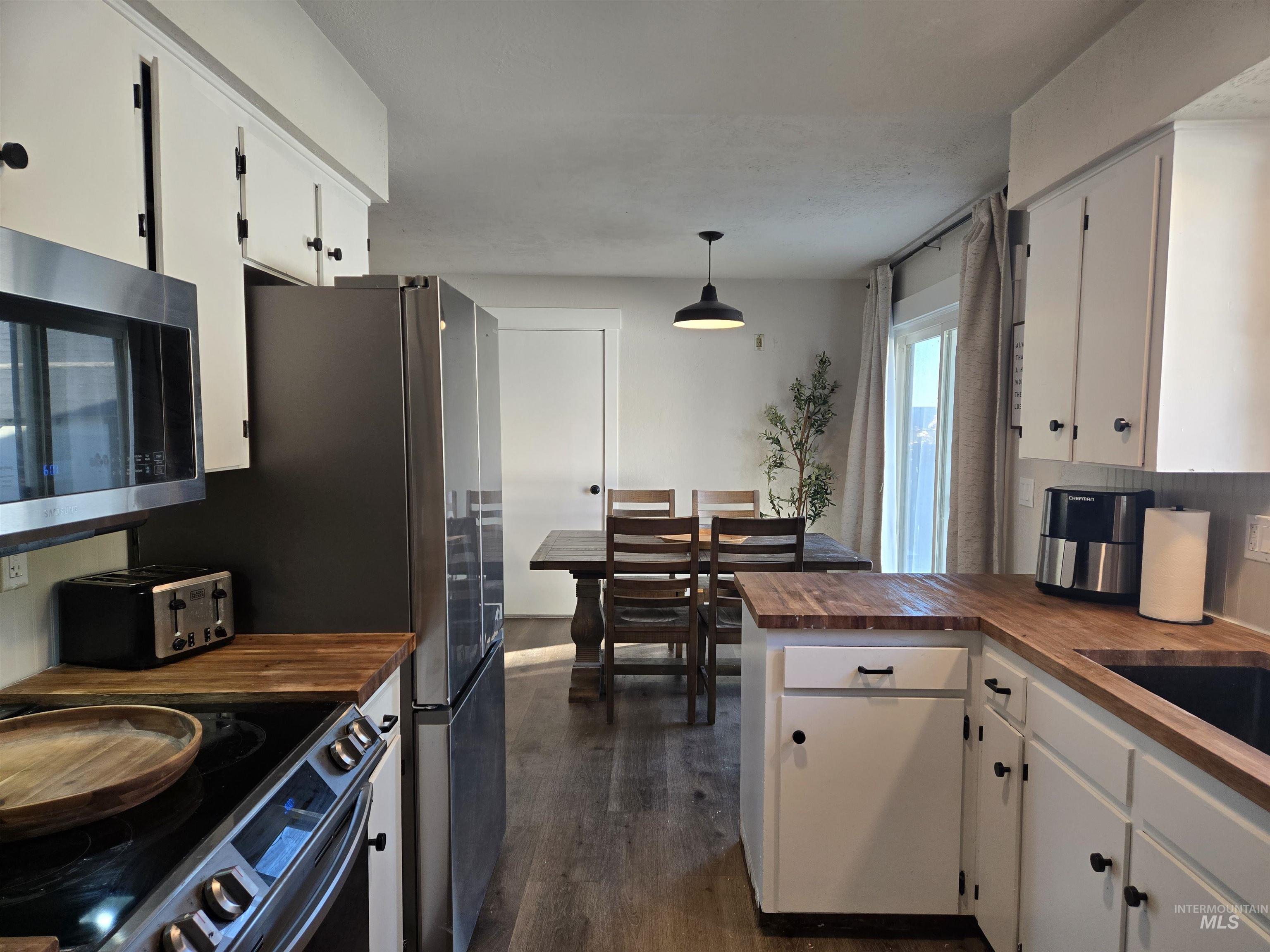 602 Poplar Ave Property Photo 8