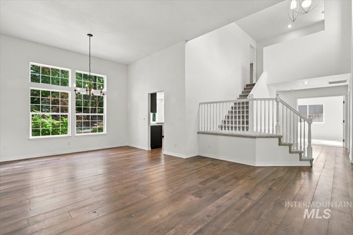 4928 N Lawsonia Property Photo 11