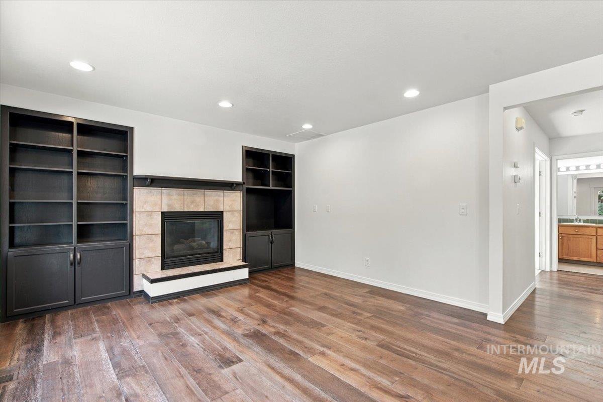 4928 N Lawsonia Property Photo 22
