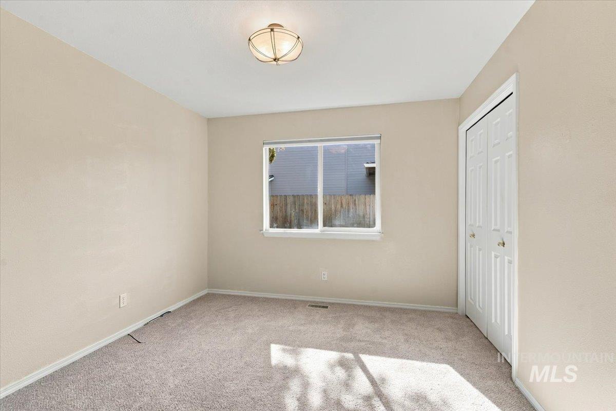4928 N Lawsonia Property Photo 24