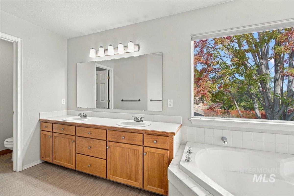 4928 N Lawsonia Property Photo 30