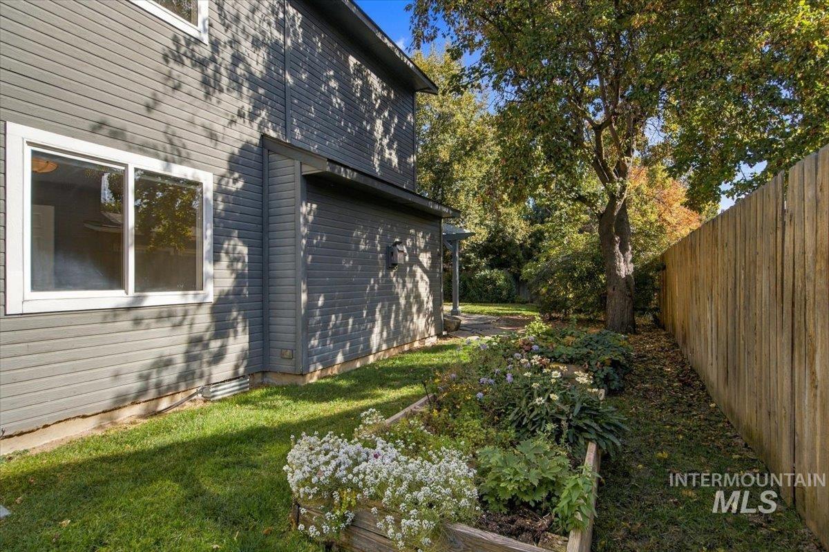 4928 N Lawsonia Property Photo 50