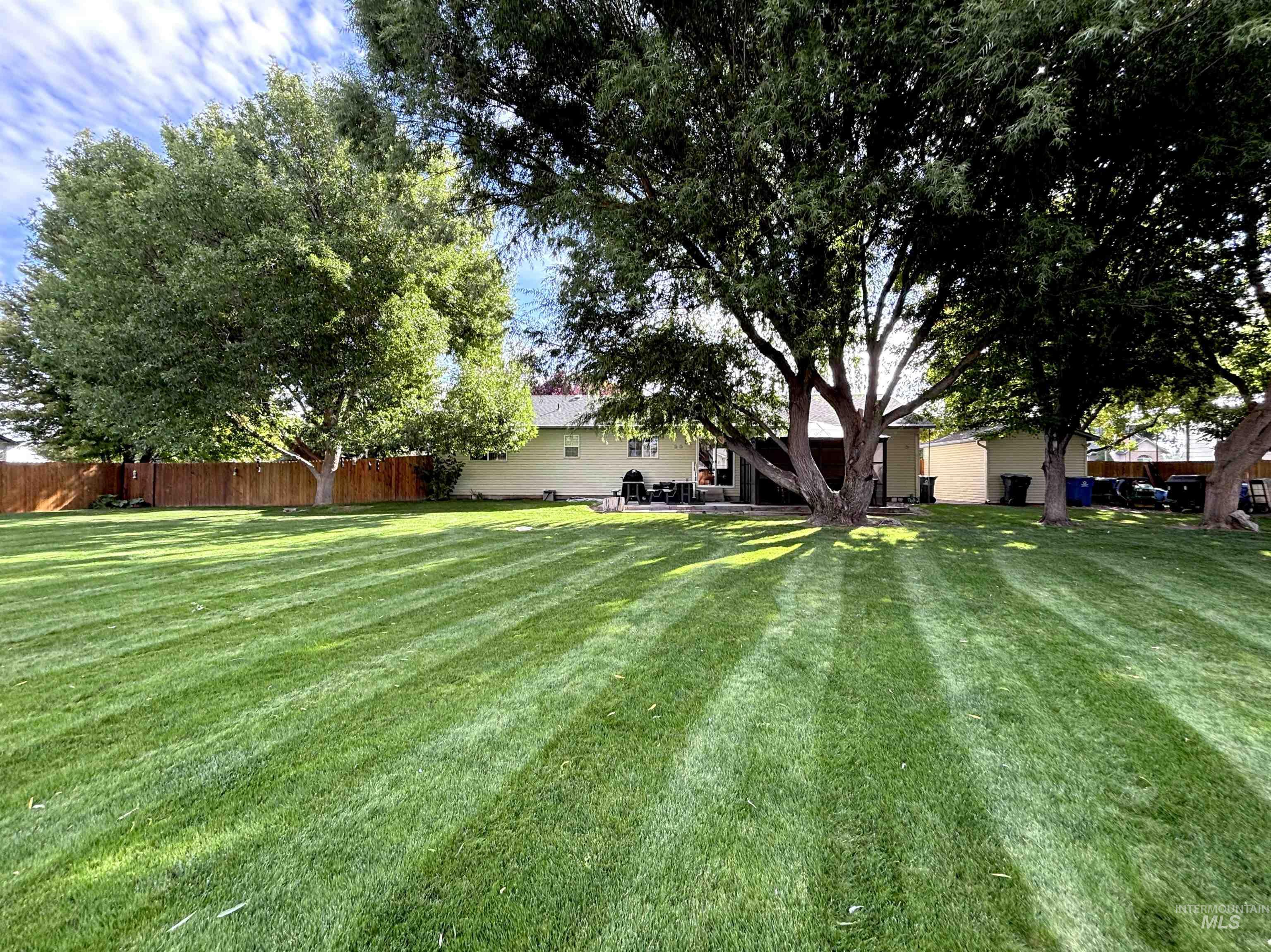 2731 E Northview Drive Property Photo 37