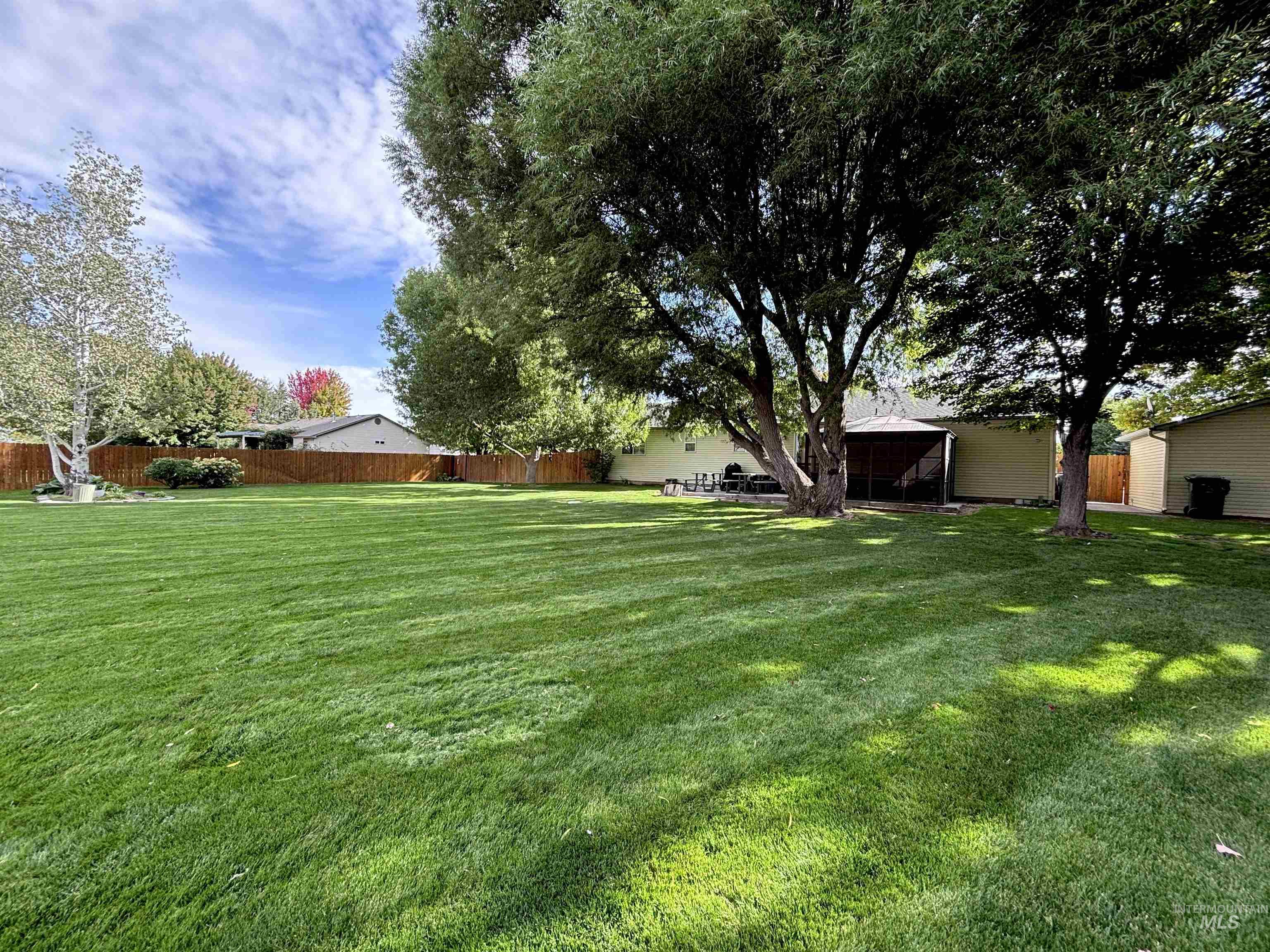 2731 E Northview Drive Property Photo 38
