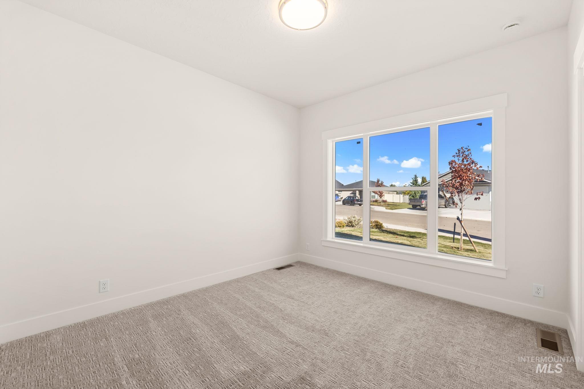 741 E Bouquet Ct Property Photo 33