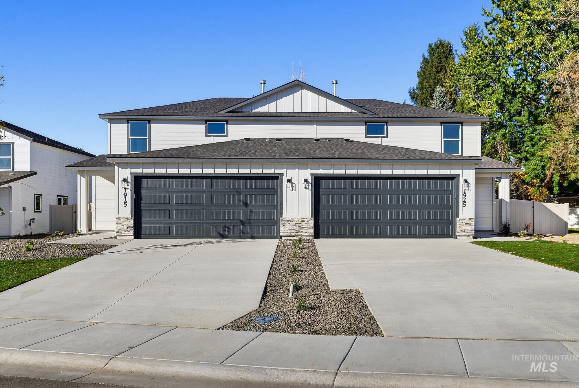 1915 Jensens Way Property Photo 1