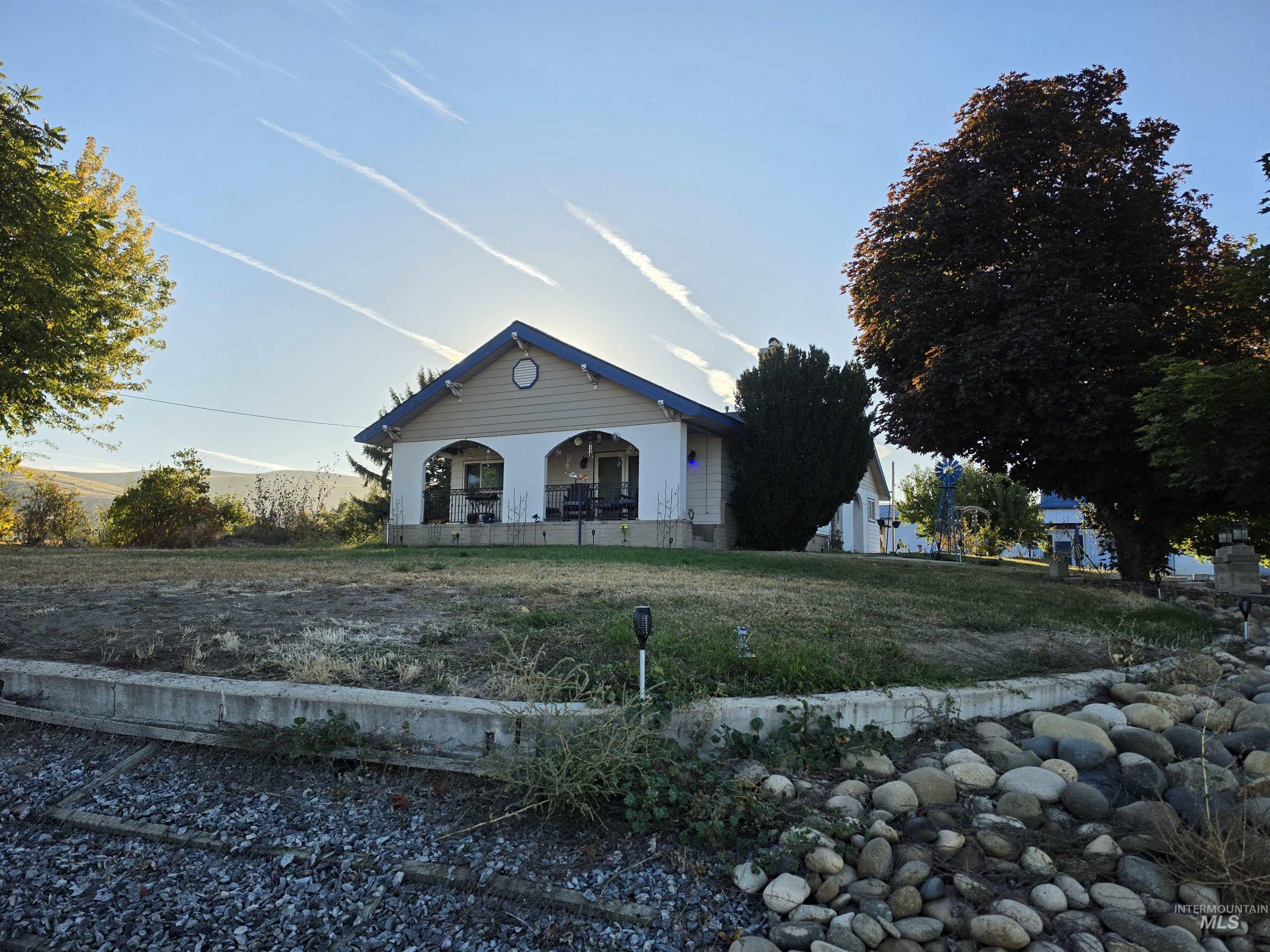 11476 Hill Rd Property Photo 1