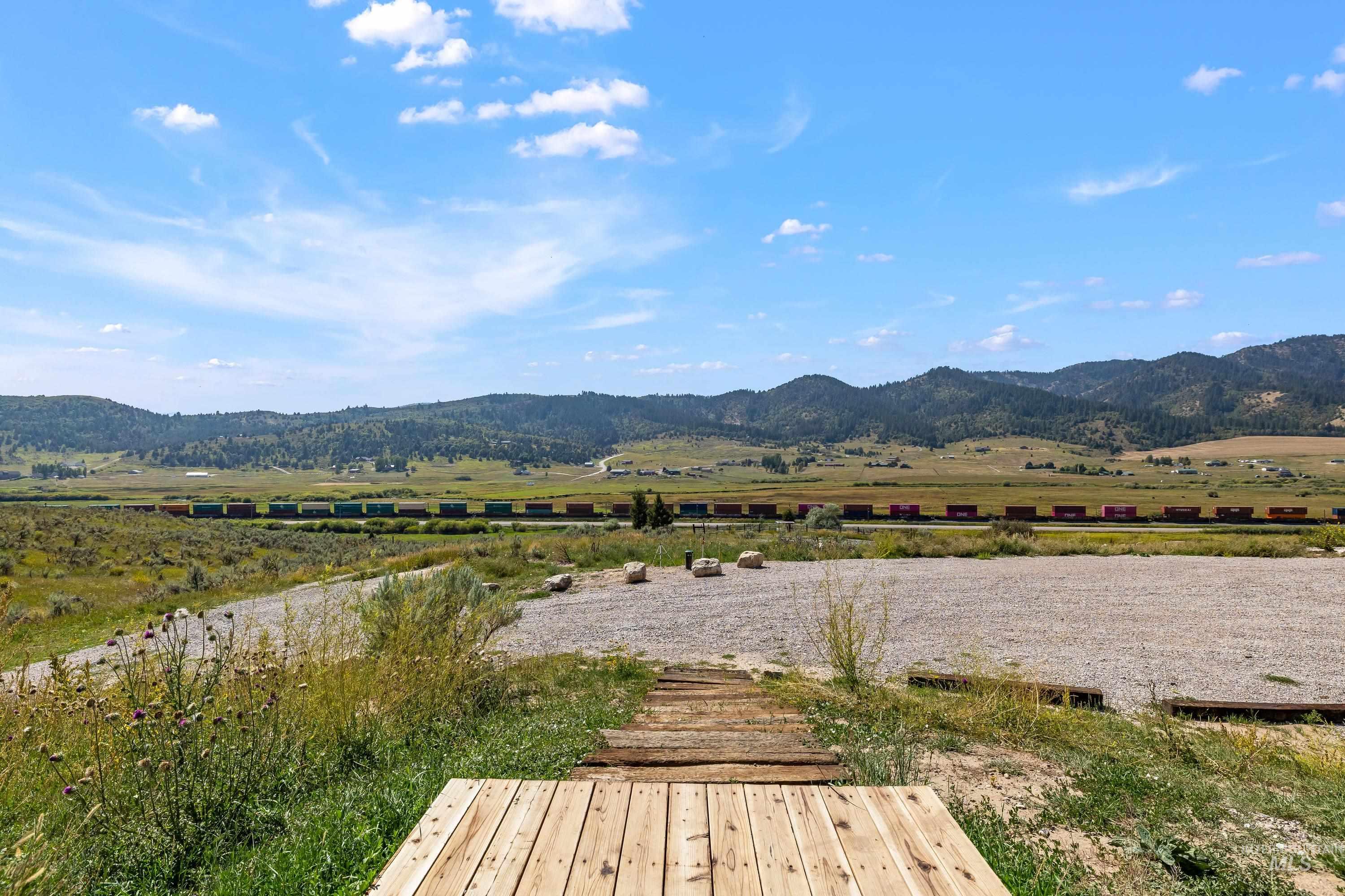6625 Goshawk Wy Property Photo 13