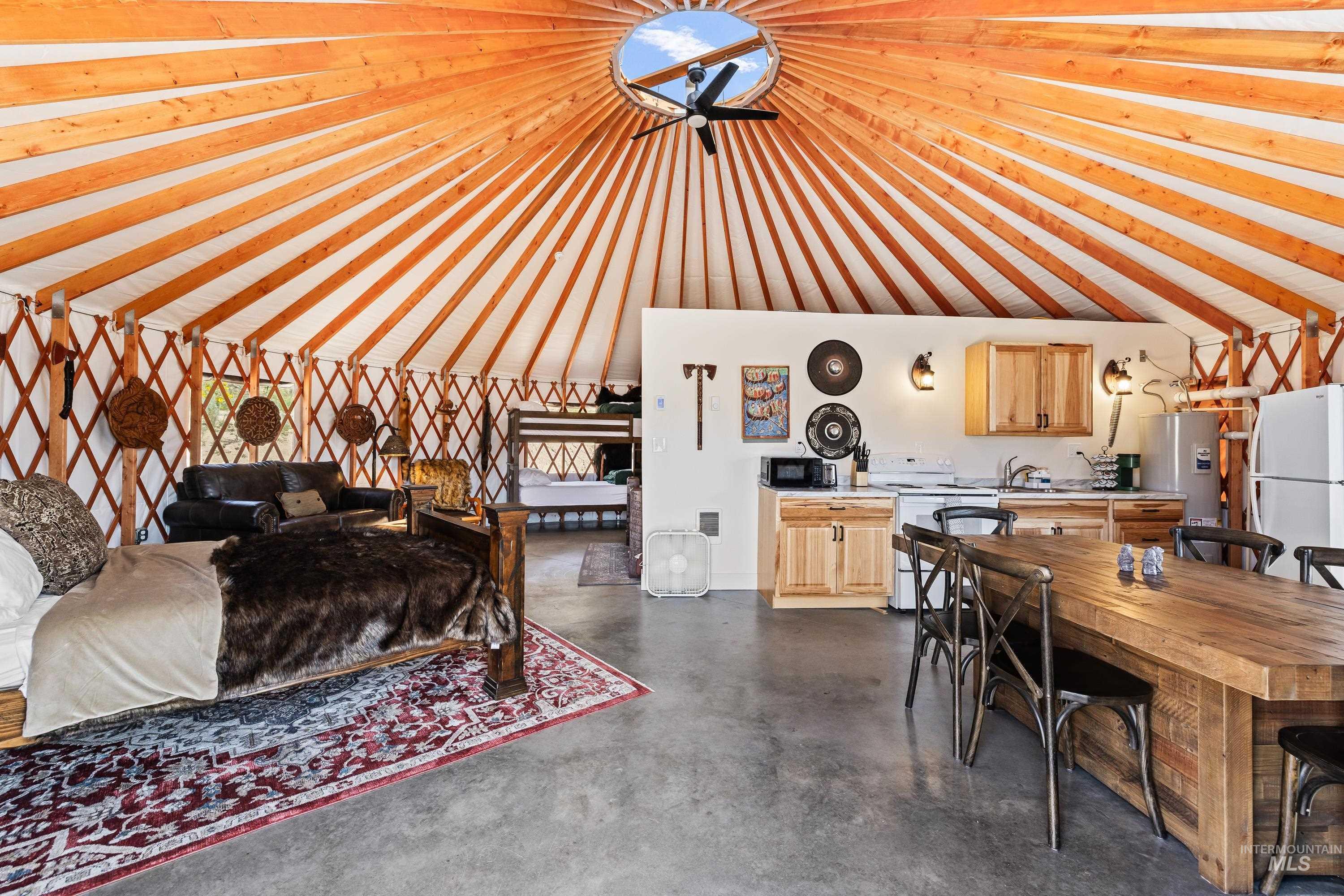 6625 Goshawk Wy Property Photo 25