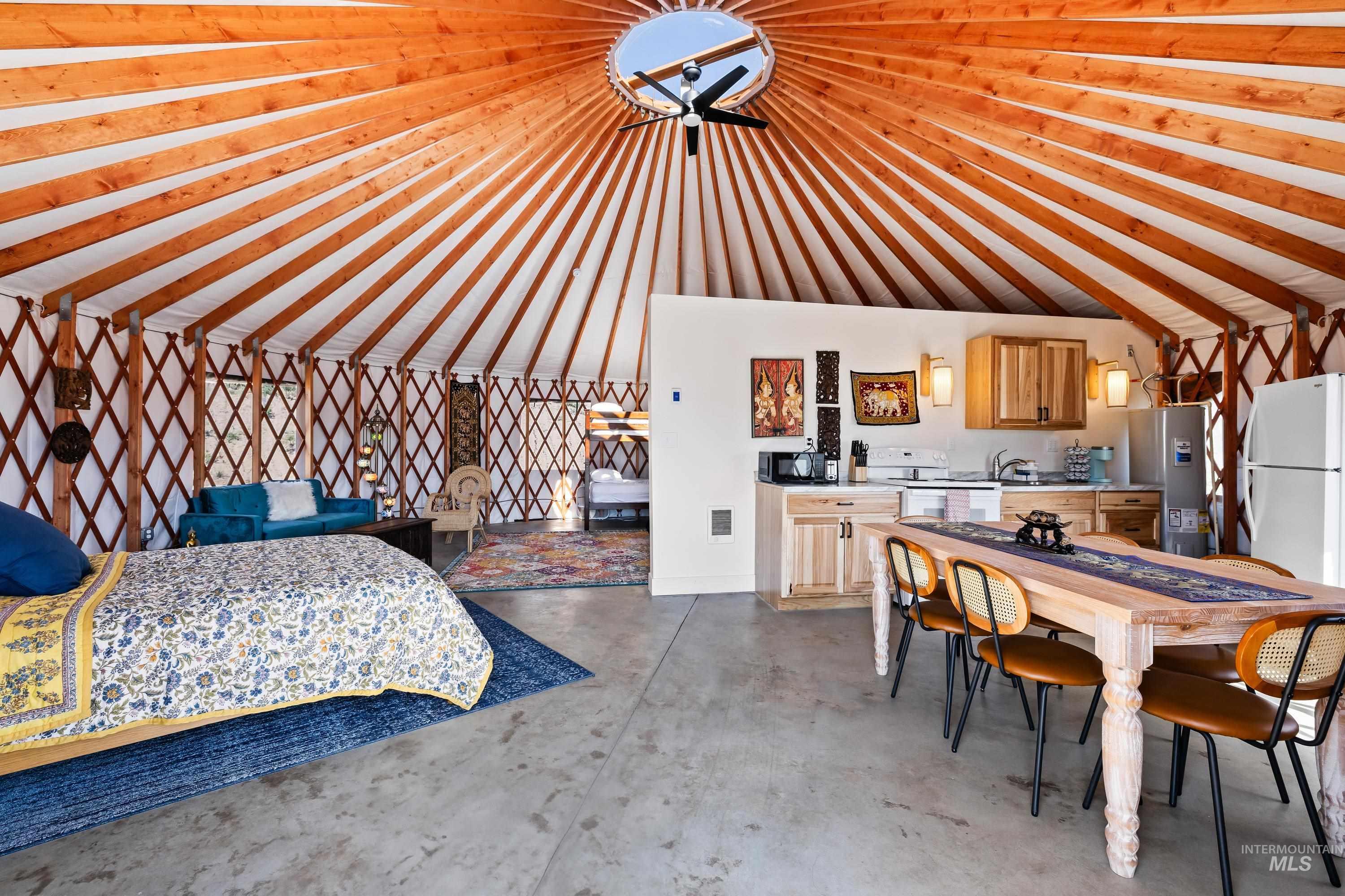 6625 Goshawk Wy Property Photo 40