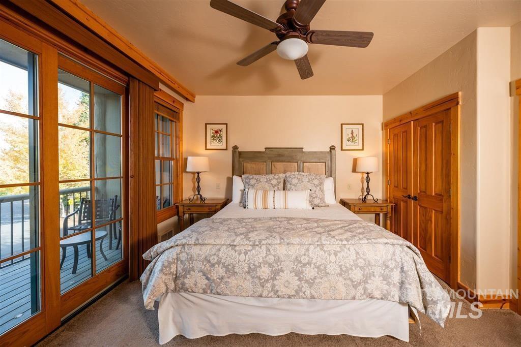 1349 Hearthstone Court Property Photo 4
