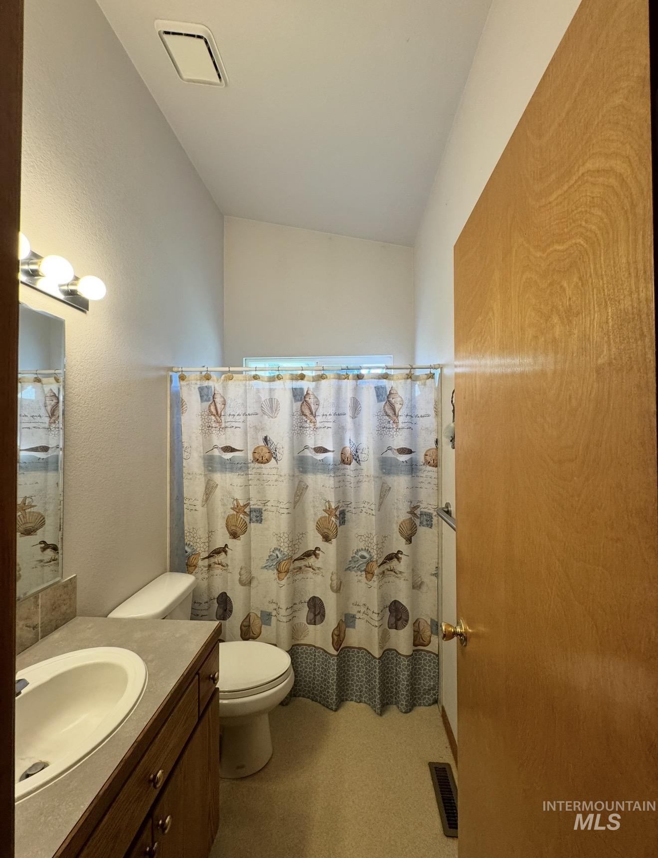 7208 N Crewe Ave Property Photo 29