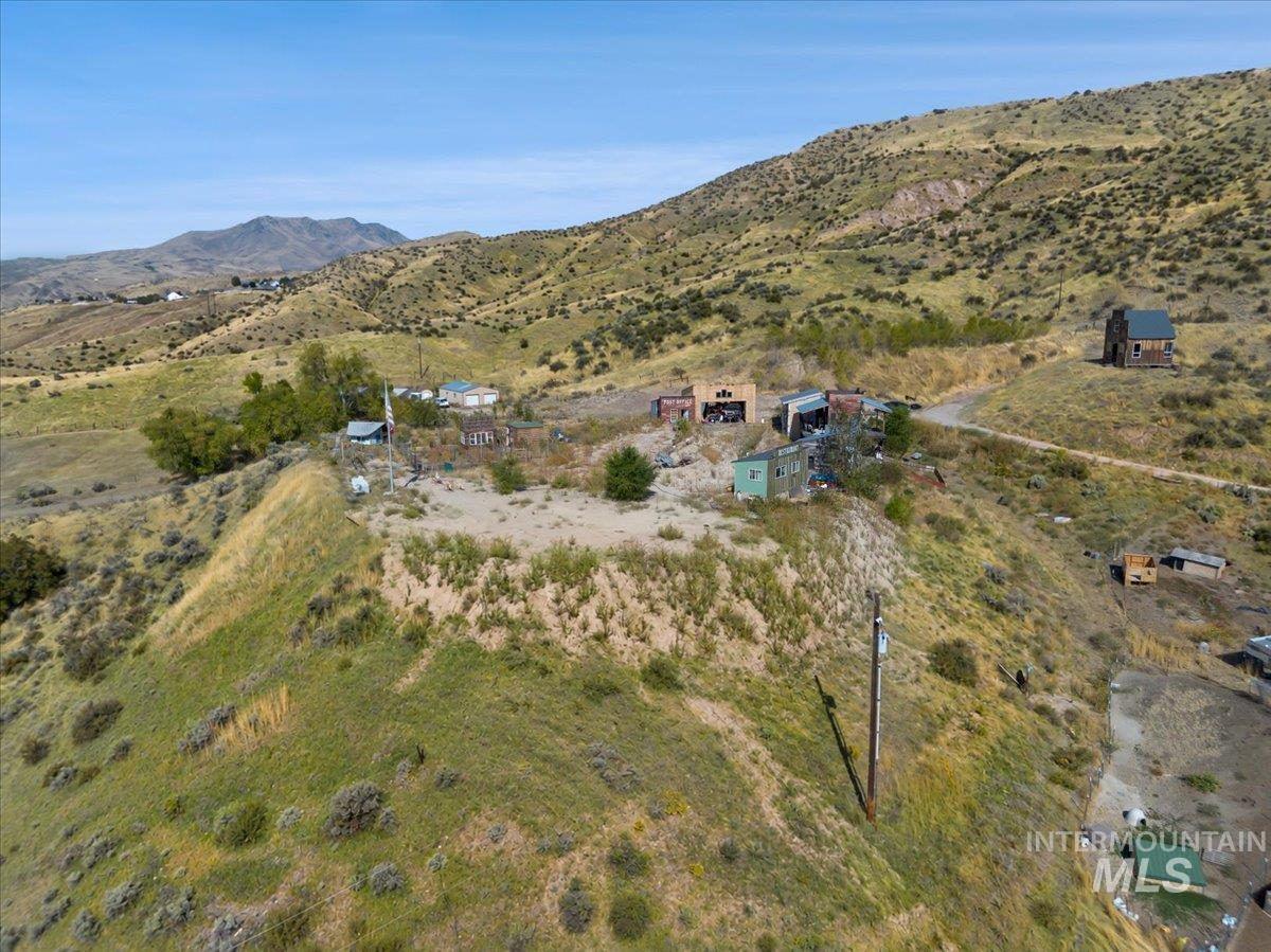 4561 Frozen Dog Rd Property Photo 31